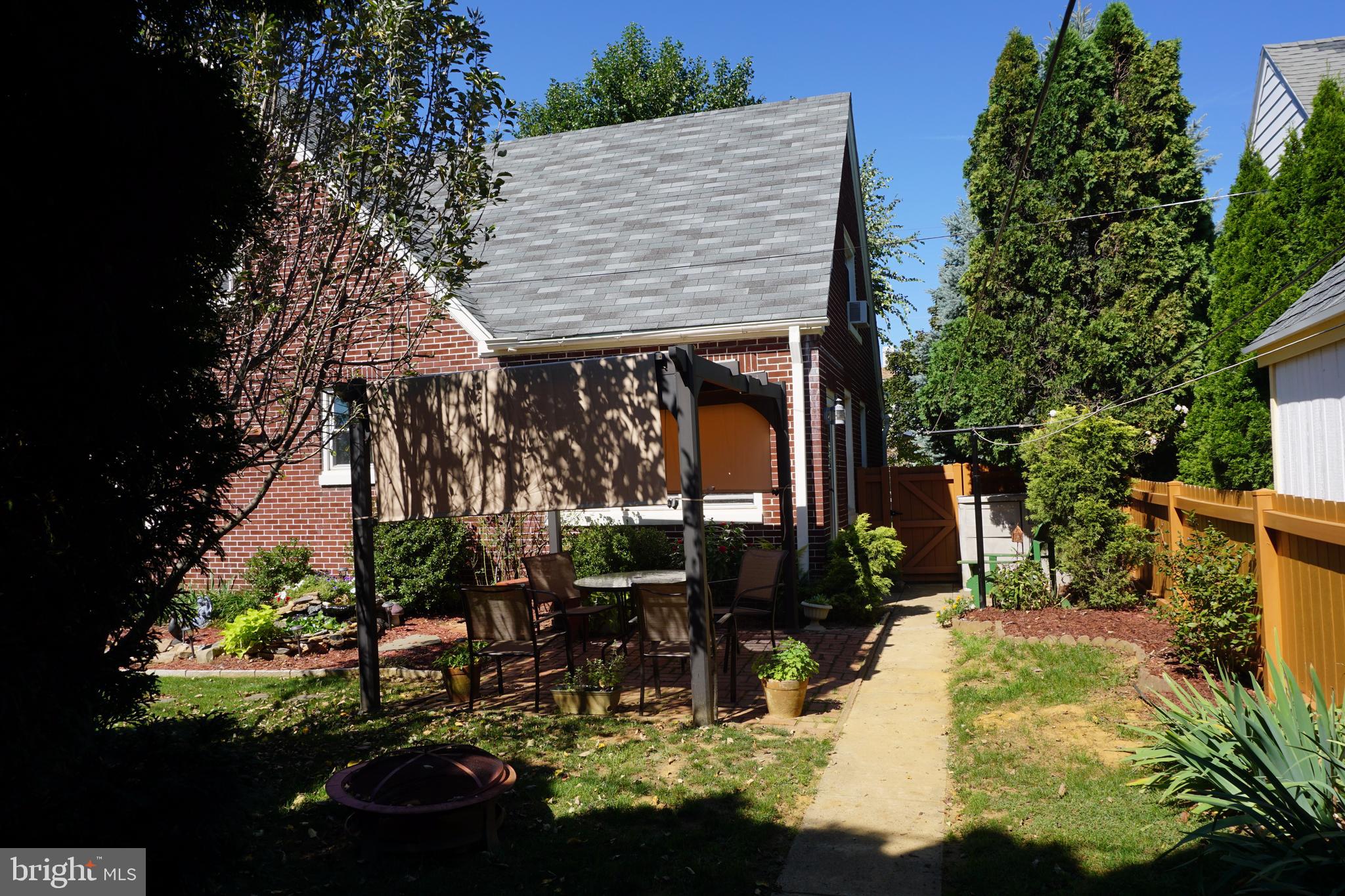 MIDLAND-HOLLYWOOD HEIGHTS - Residential