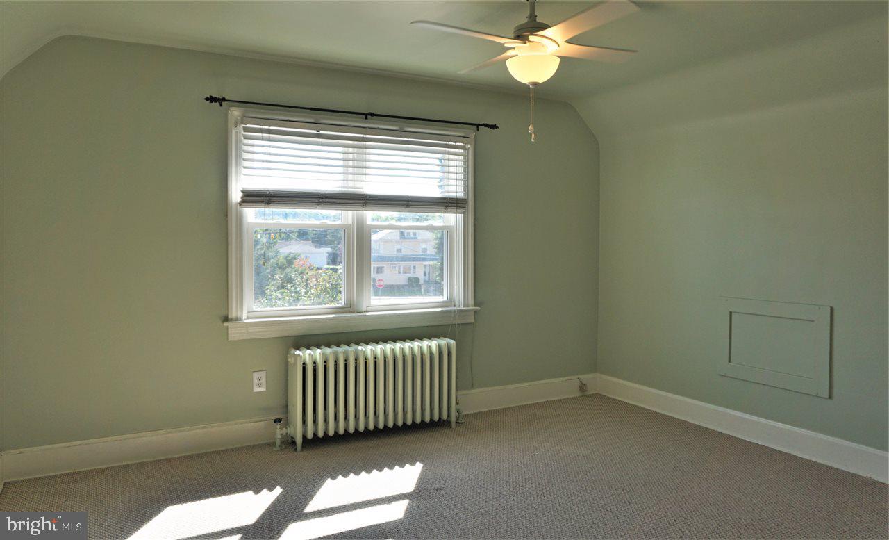 MIDLAND-HOLLYWOOD HEIGHTS - Residential