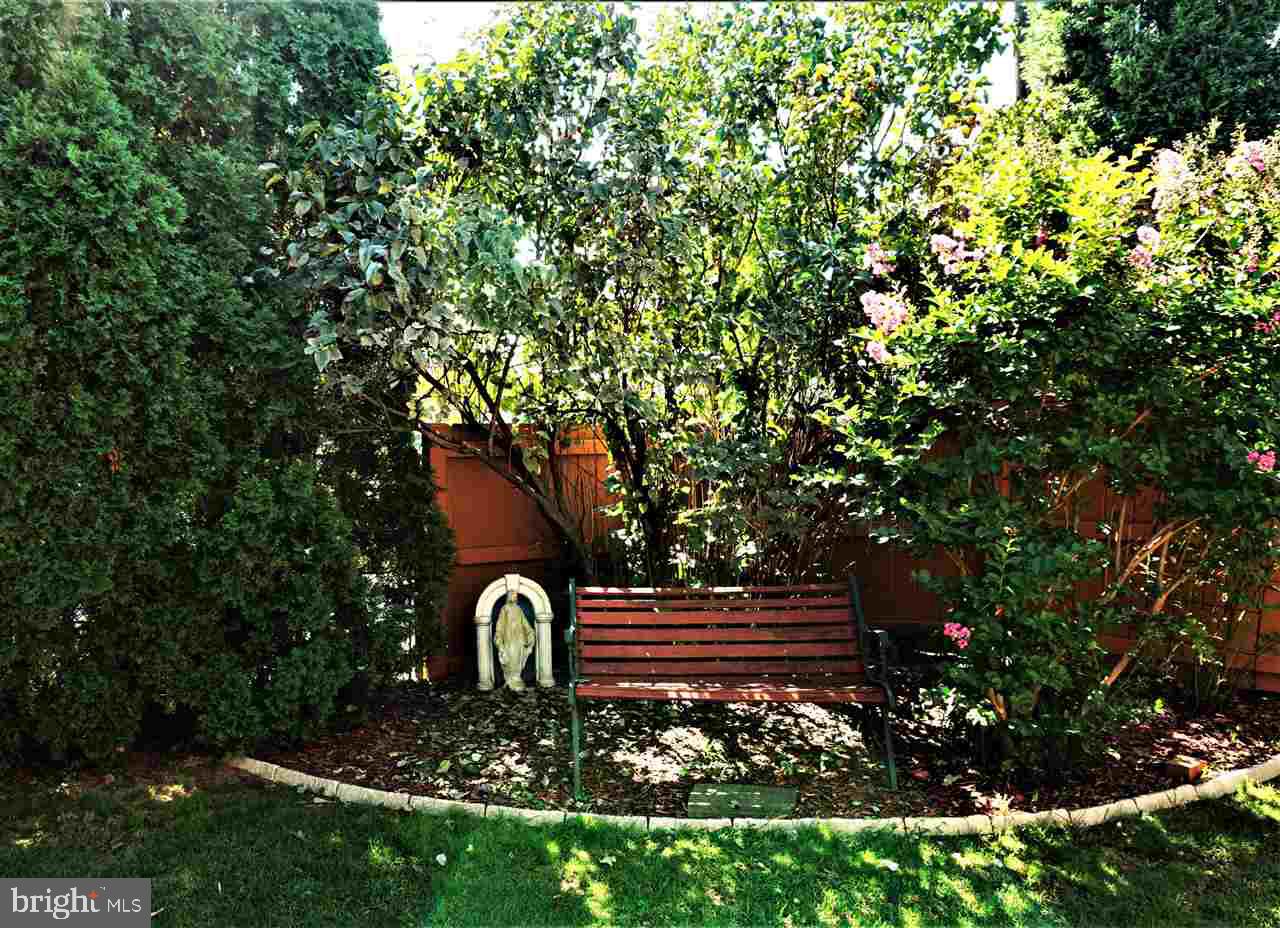 MIDLAND-HOLLYWOOD HEIGHTS - Residential