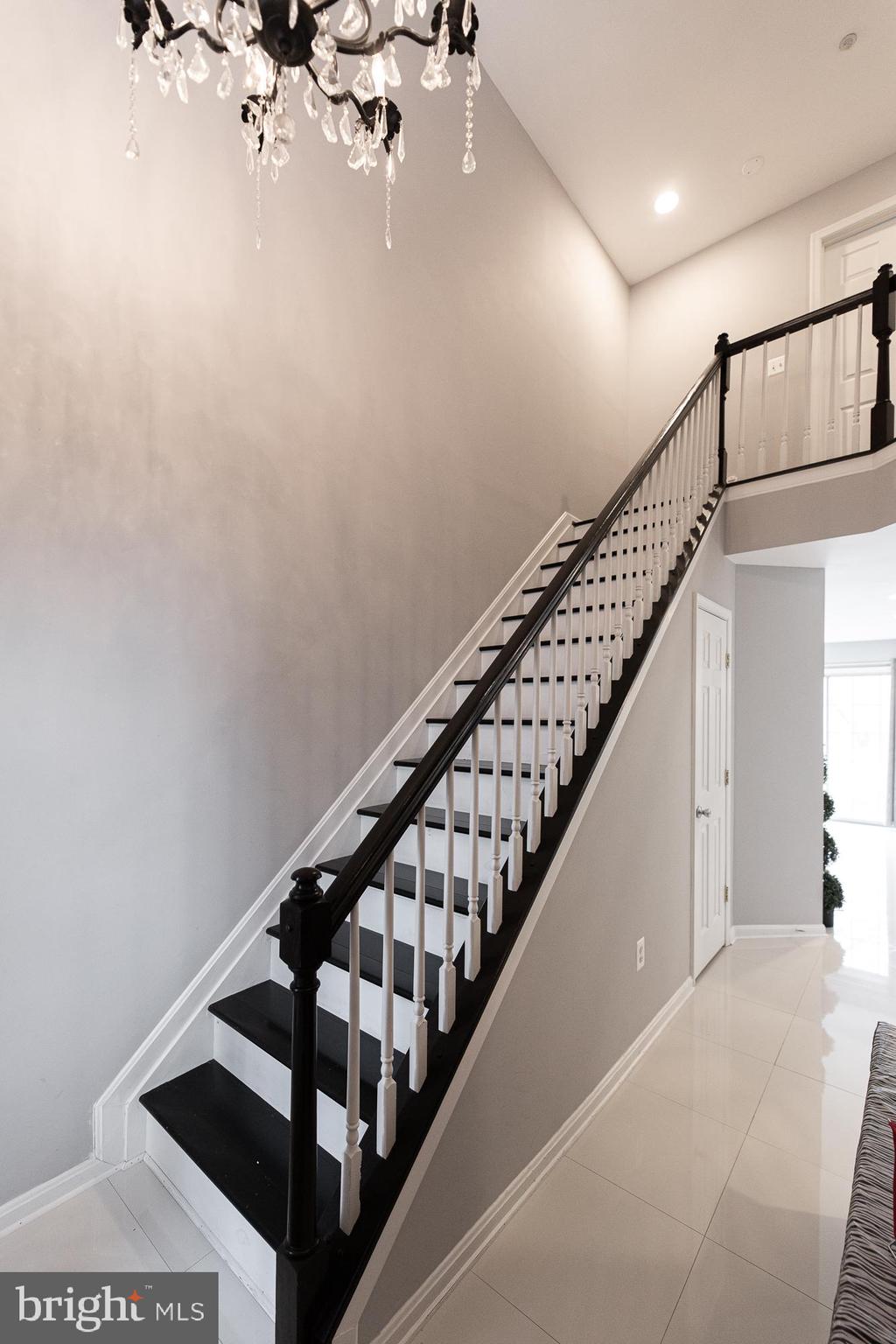 SCENERY POINTE CODM - Residential