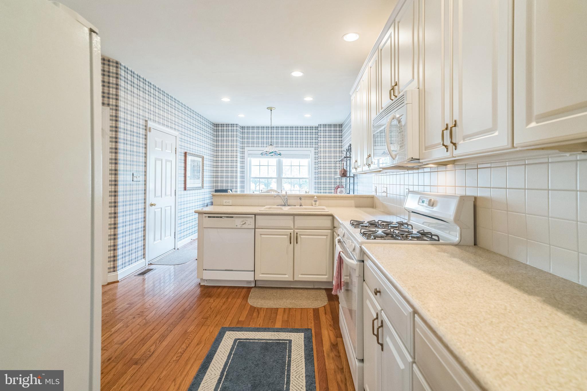 BLUE BELL CC - Residential