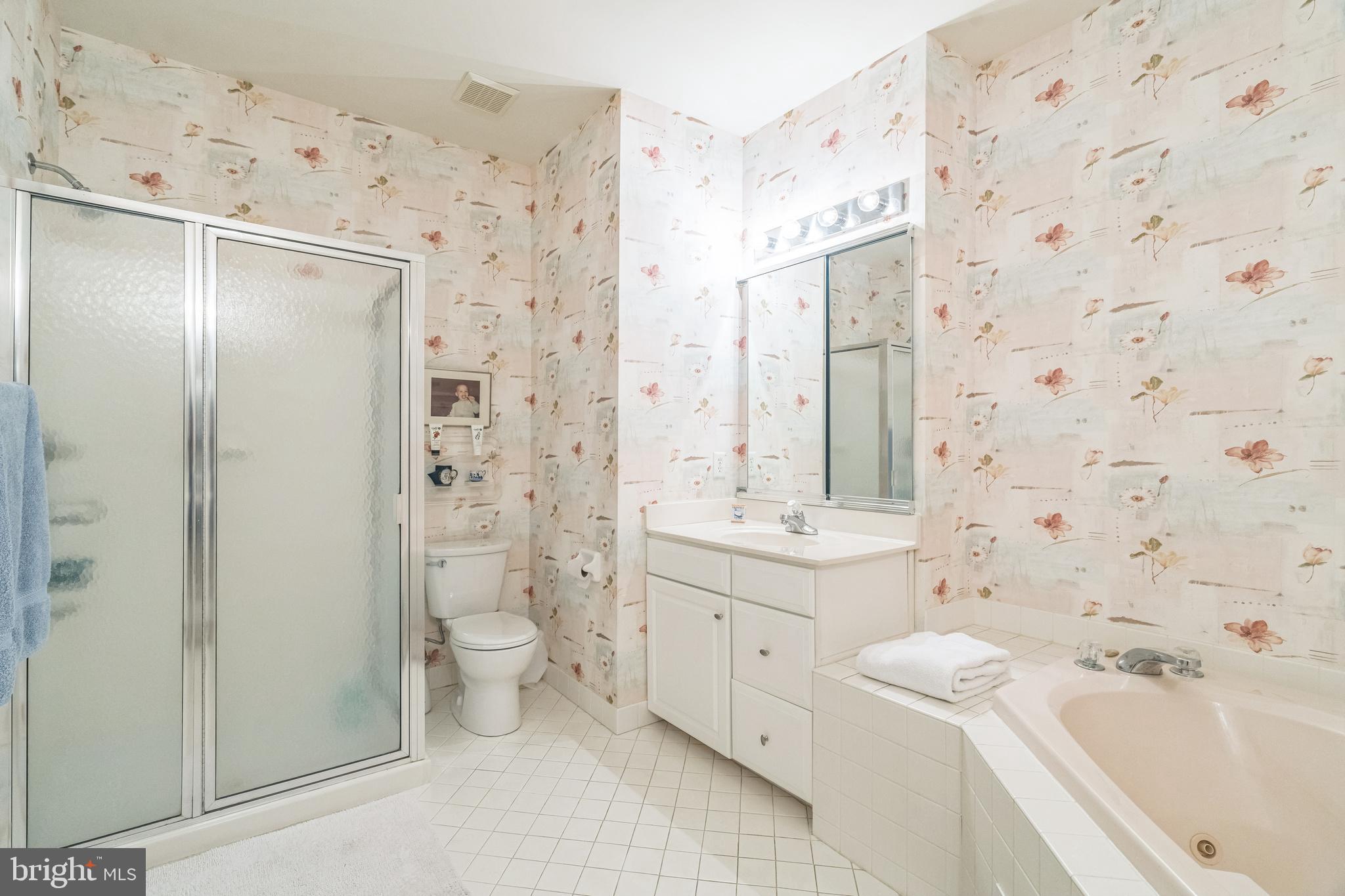 BLUE BELL CC - Residential