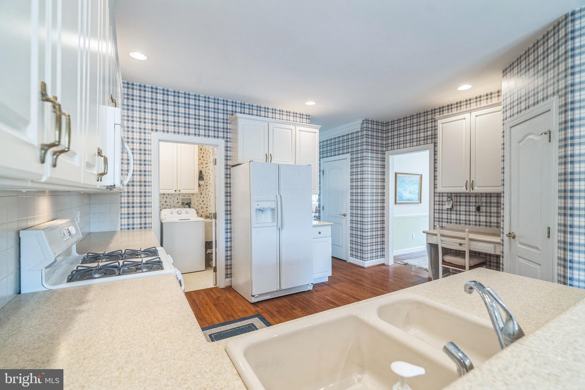 BLUE BELL CC - Residential