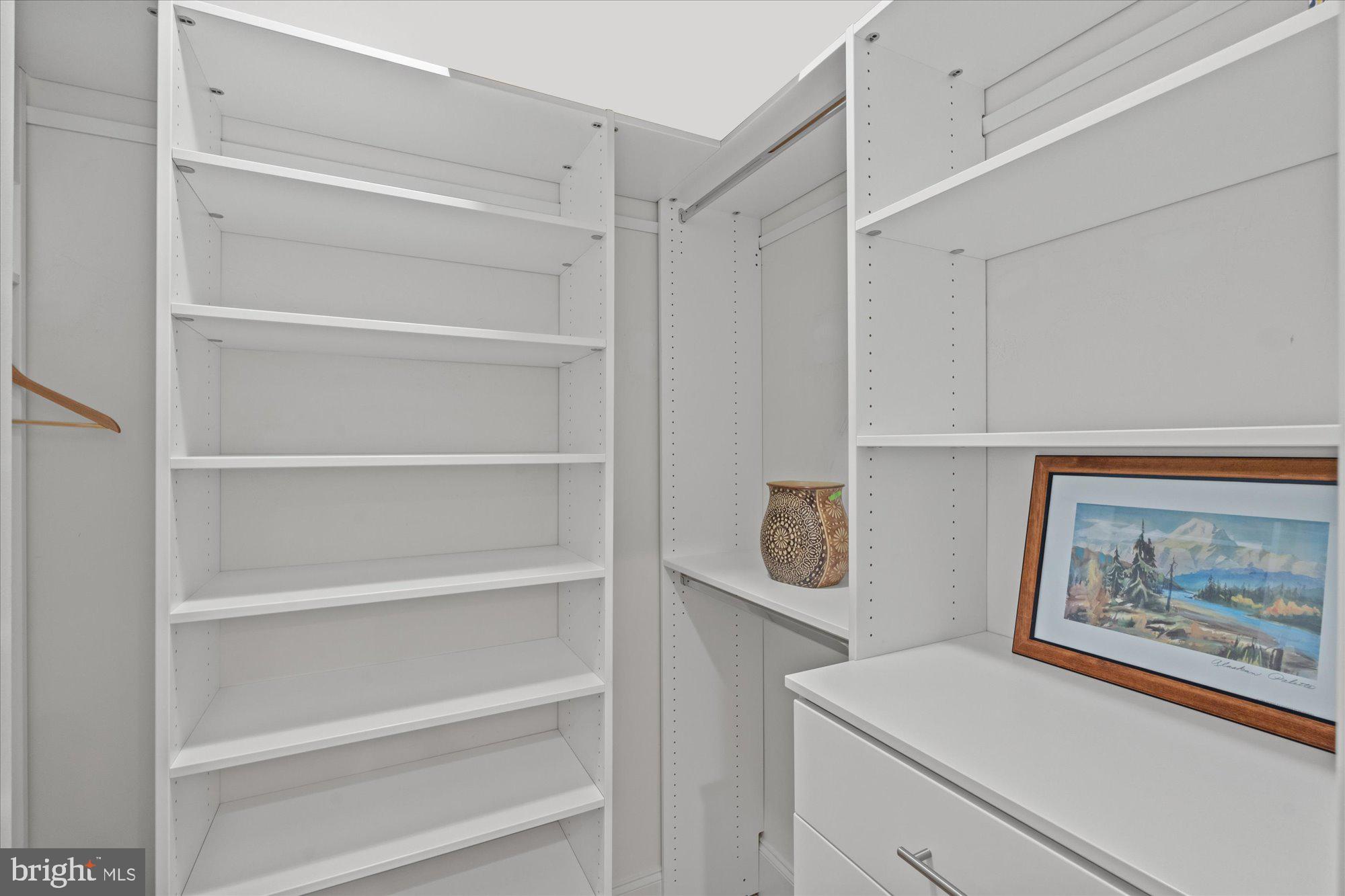 TYSONS TRACE - Residential