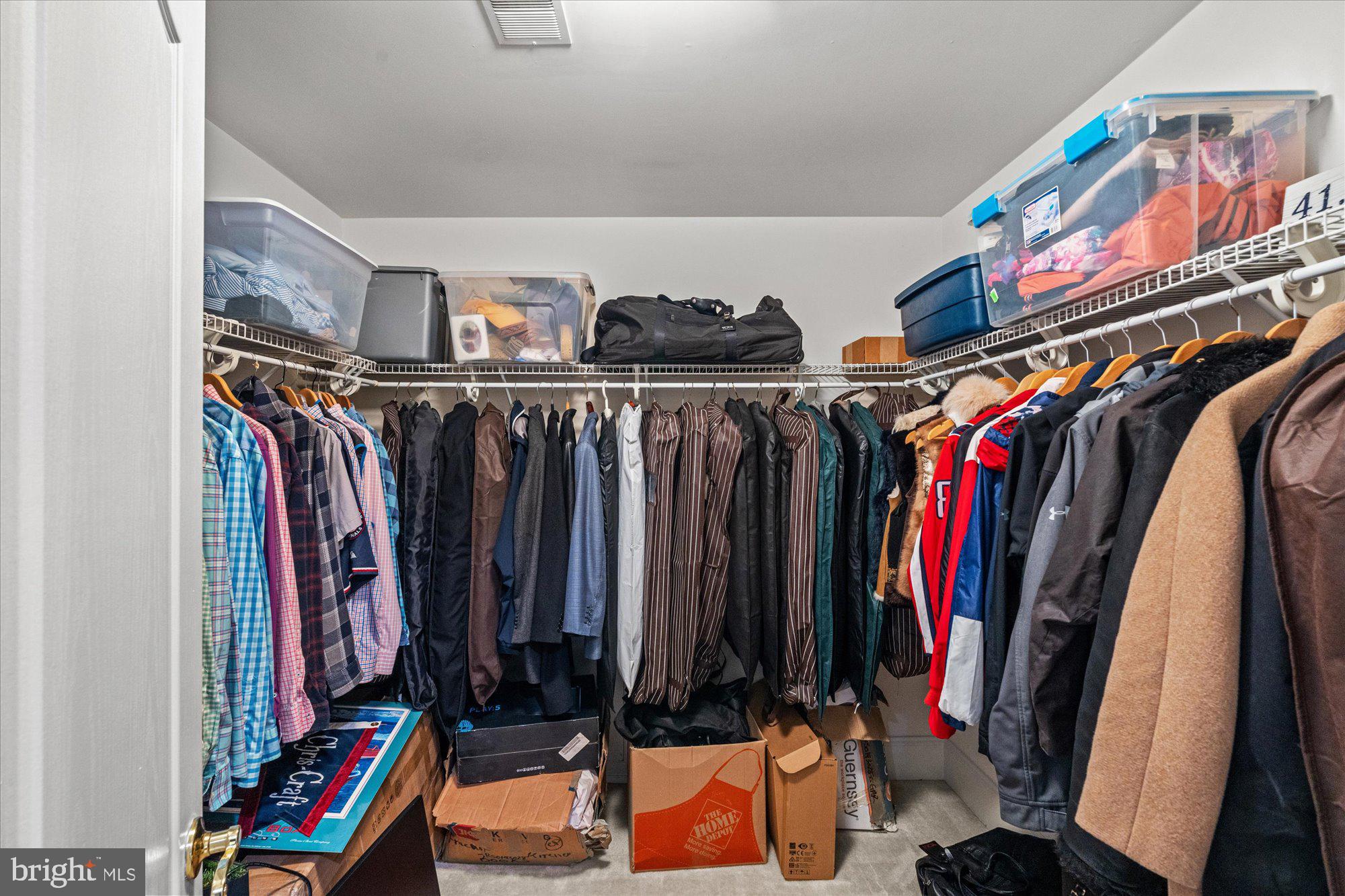 TYSONS TRACE - Residential