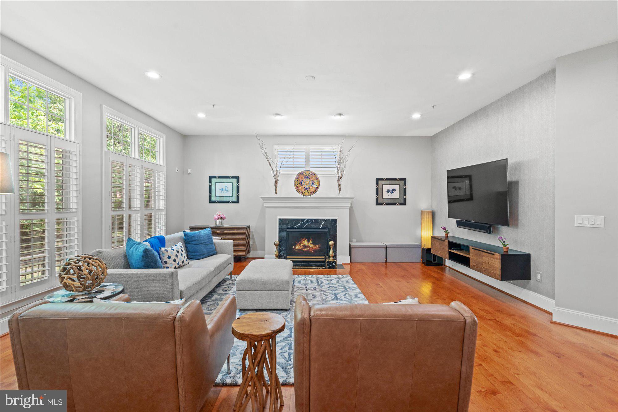 TYSONS TRACE - Residential