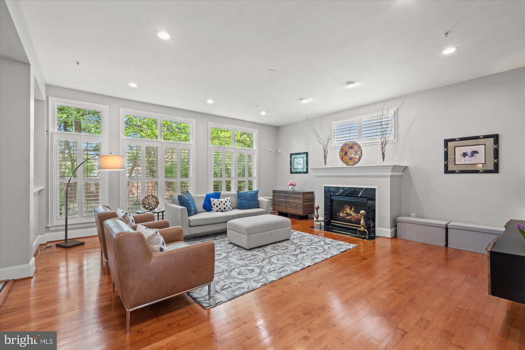 TYSONS TRACE - Residential