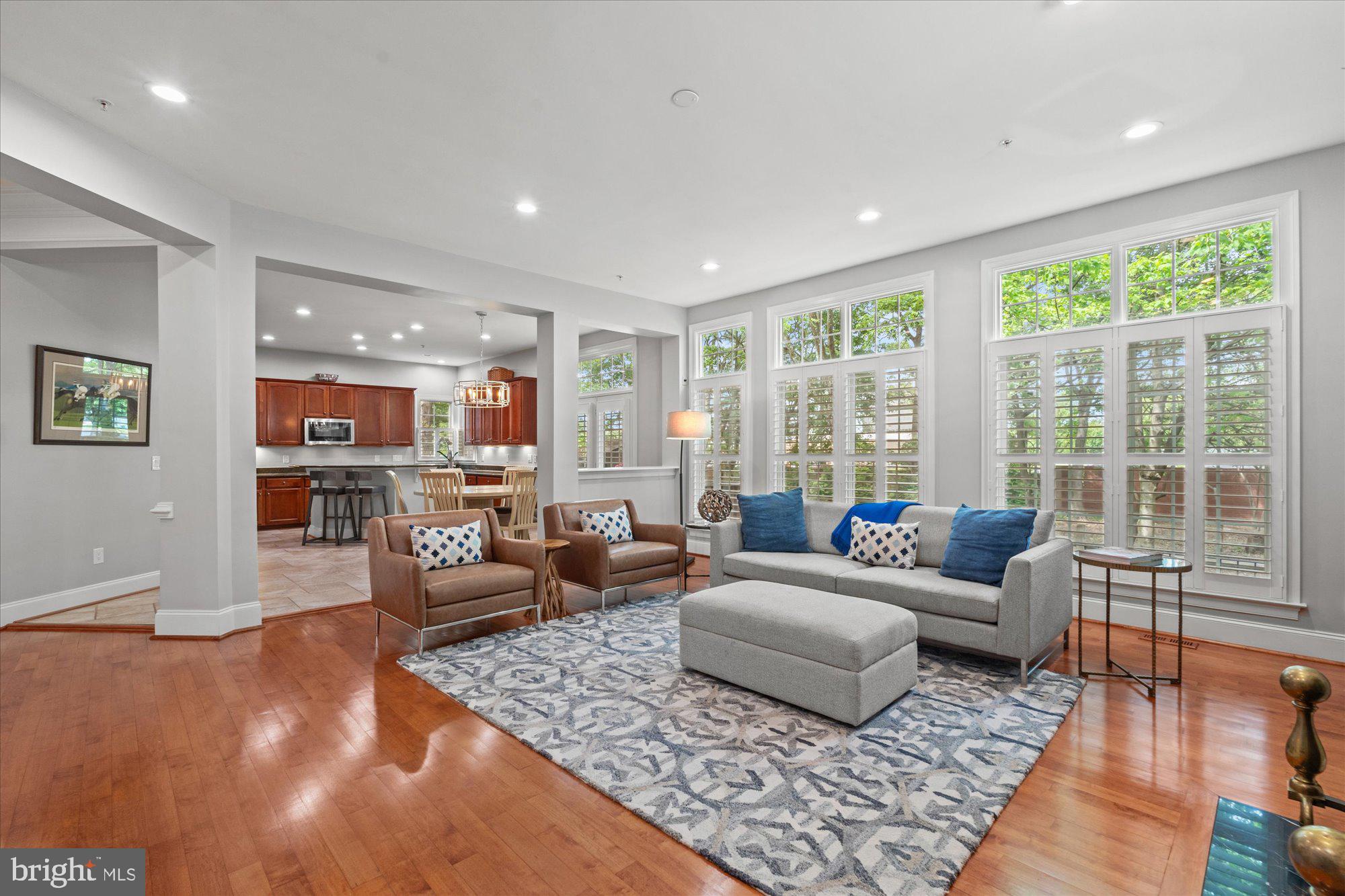 TYSONS TRACE - Residential