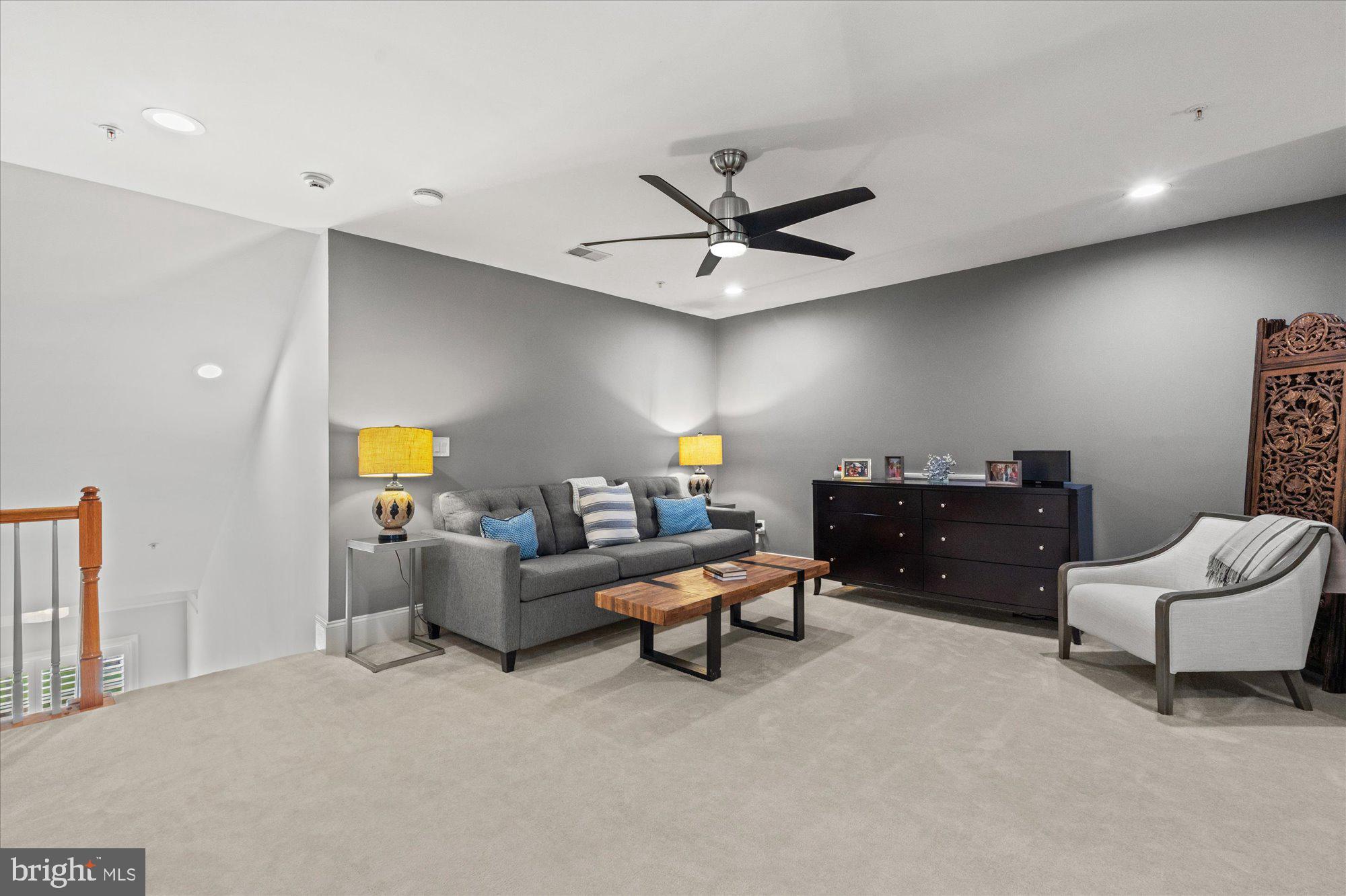 TYSONS TRACE - Residential