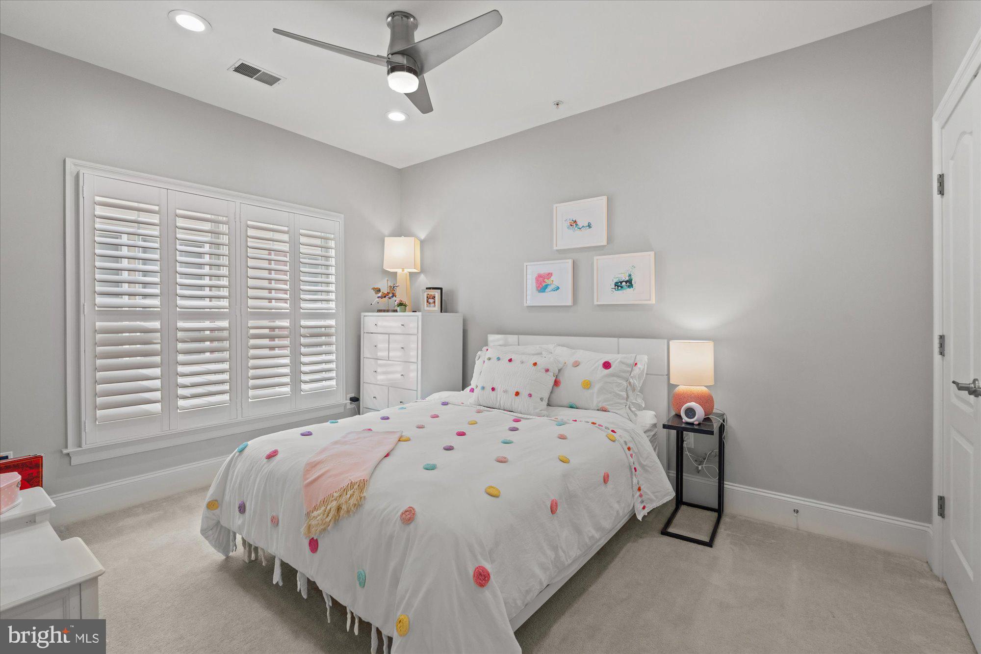 TYSONS TRACE - Residential