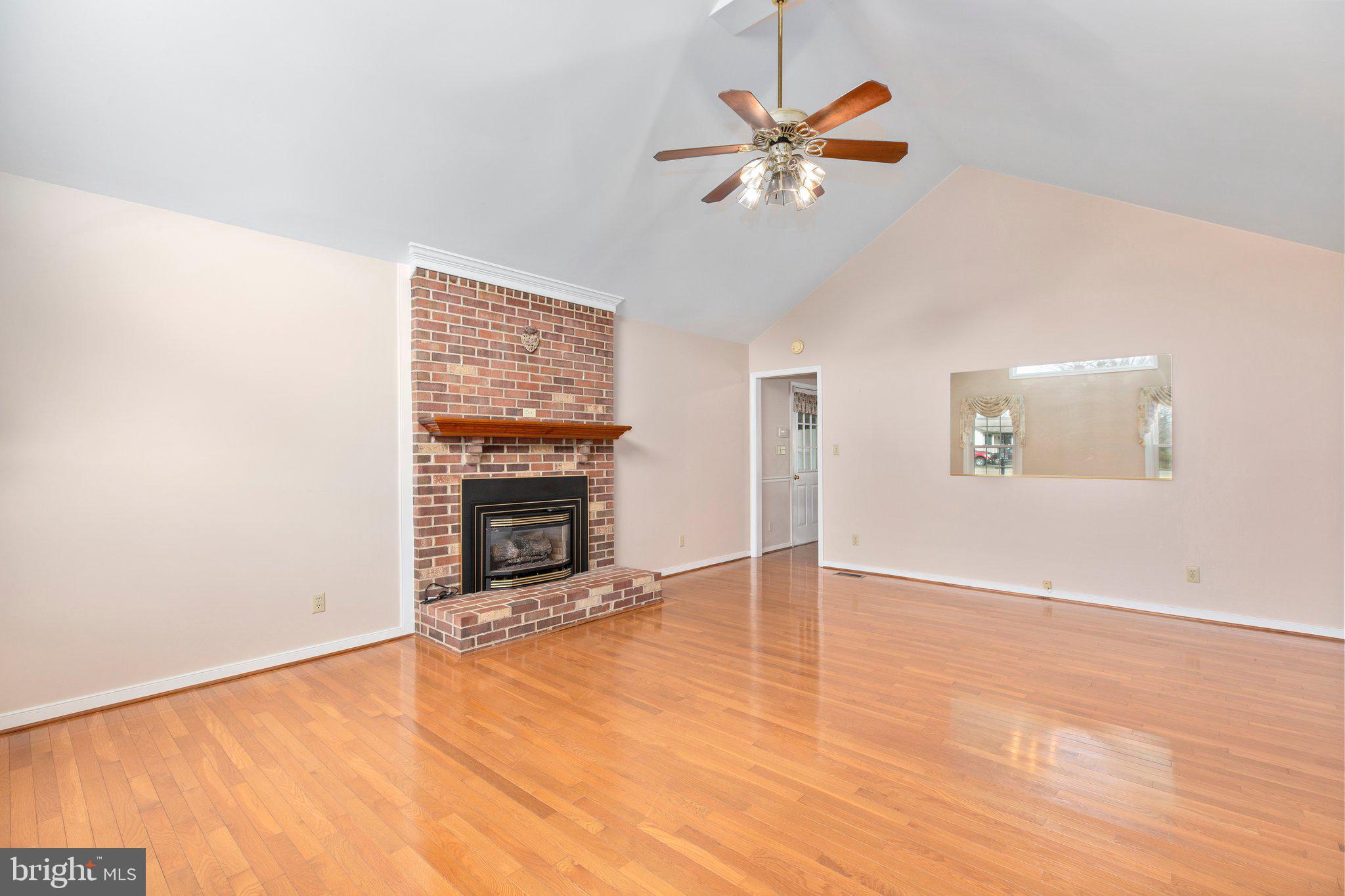 LYNWOOD - Residential