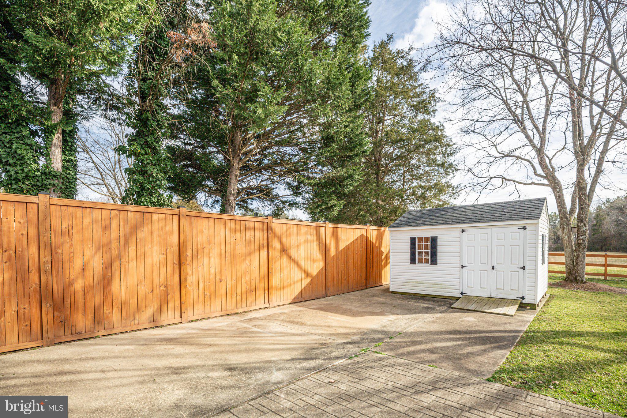 LYNWOOD - Residential