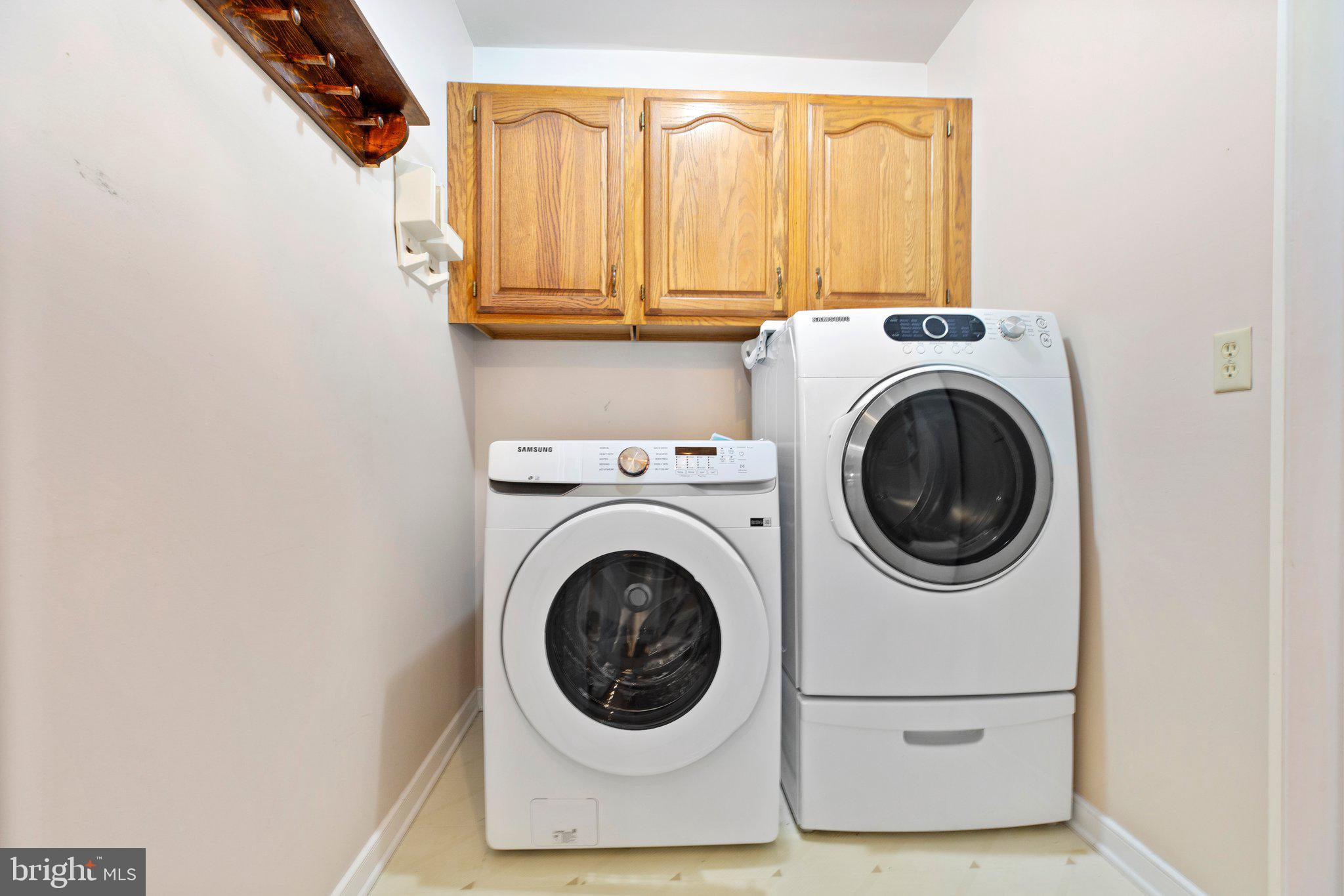 LYNWOOD - Residential