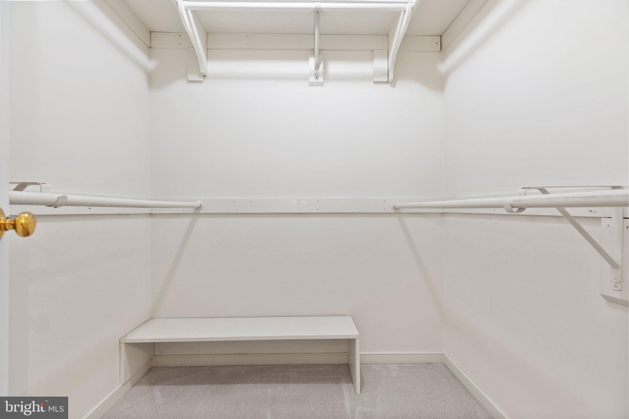 LYNWOOD - Residential