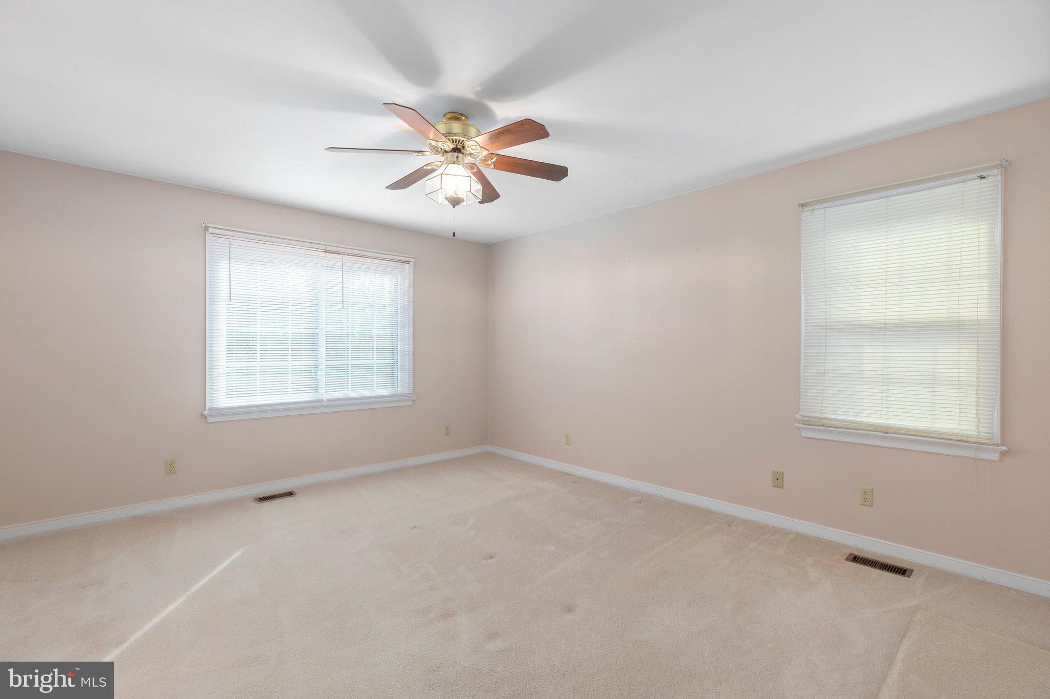 LYNWOOD - Residential