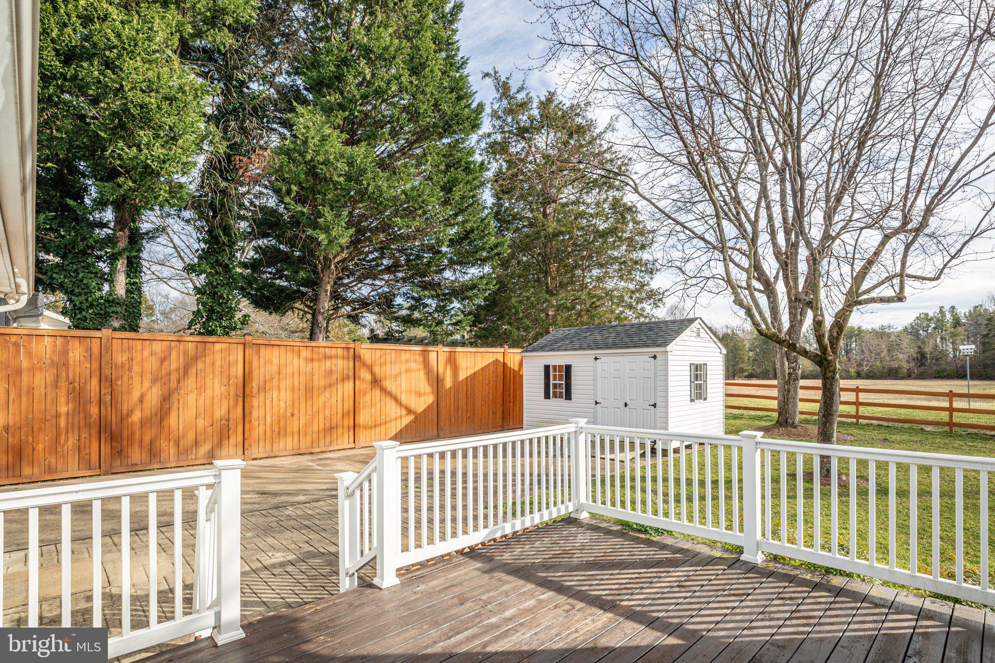 LYNWOOD - Residential