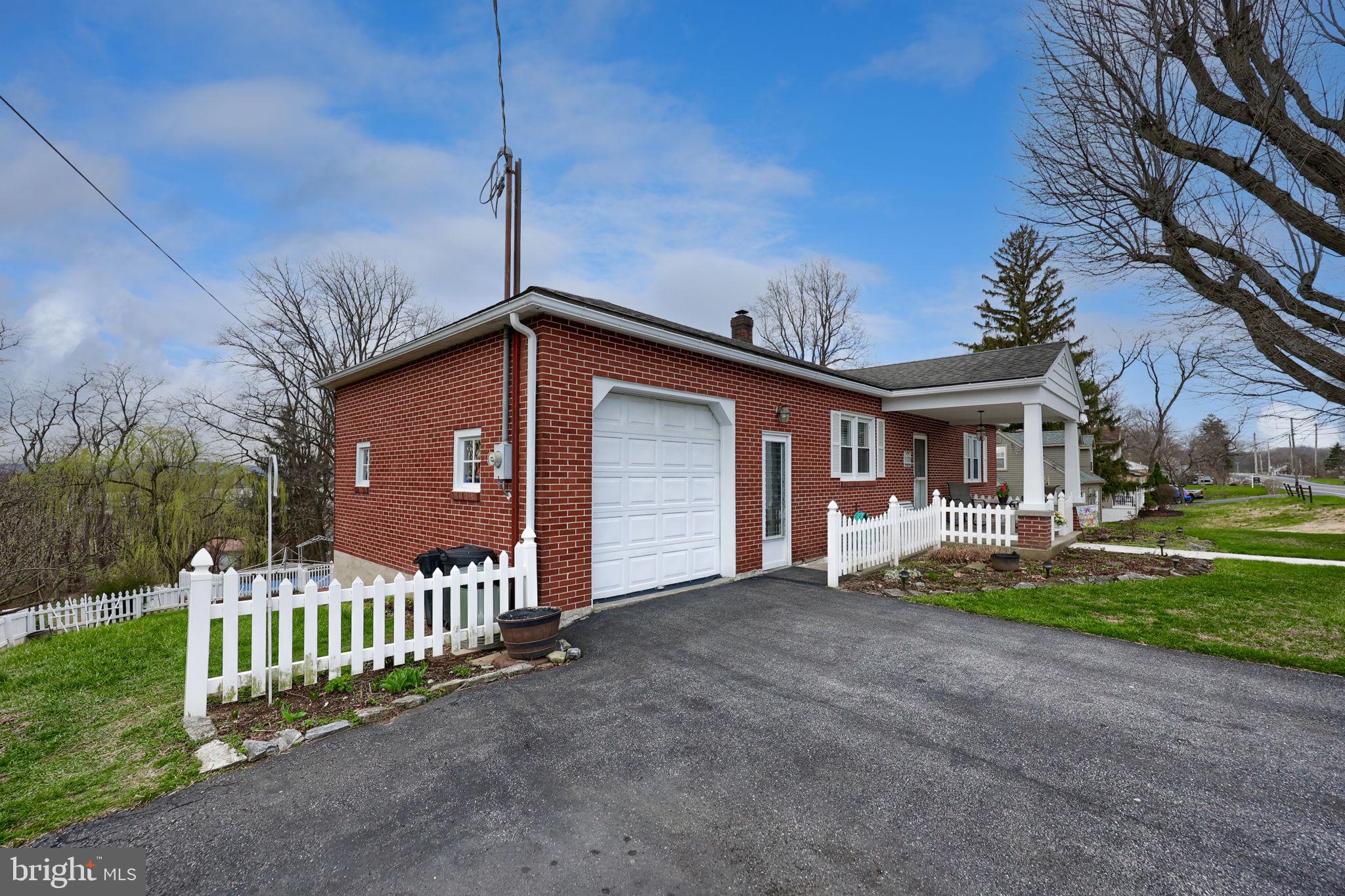 3020 TUNNEL HILL ROAD