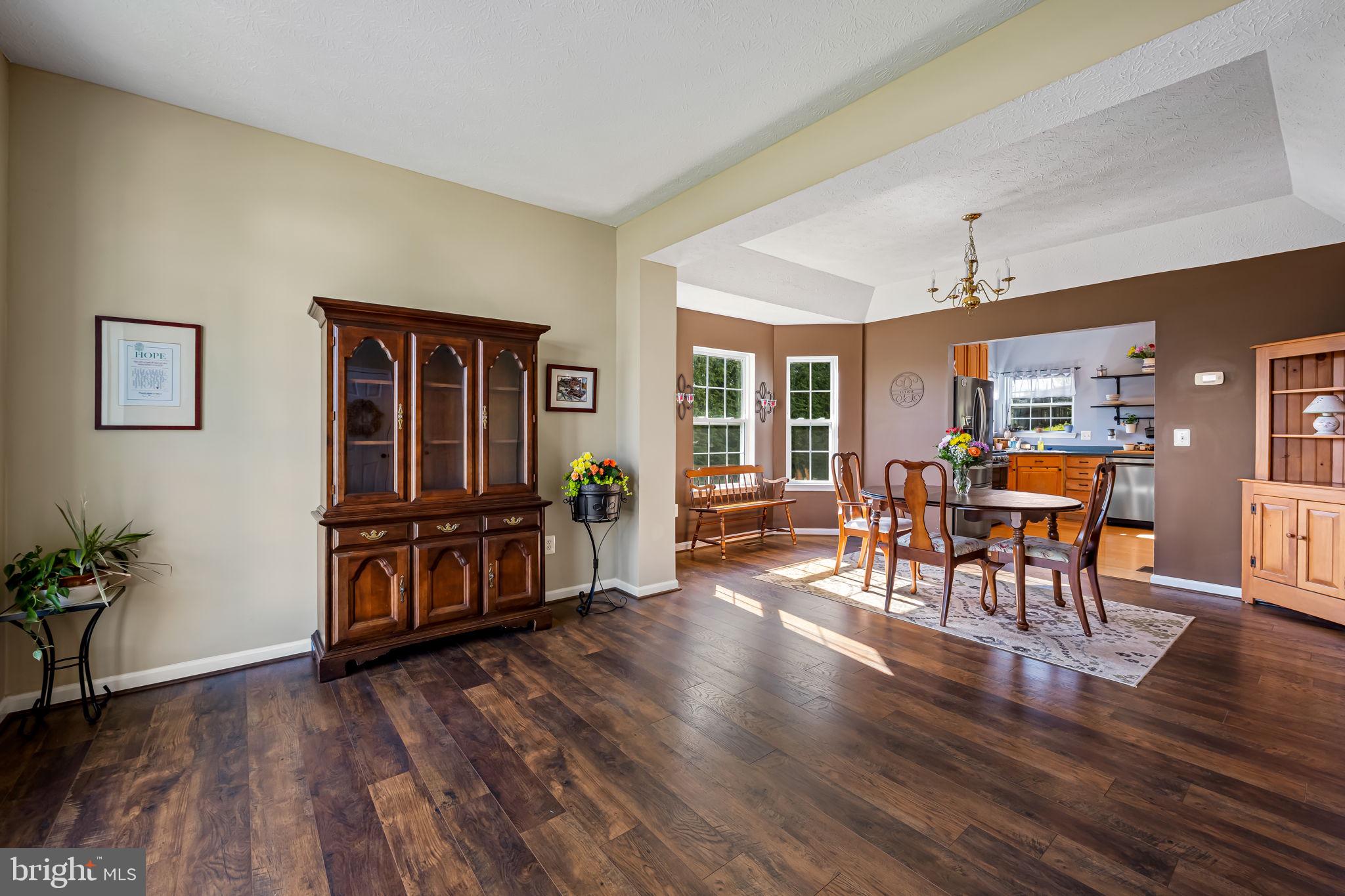 MANCHESTER FARMS - Residential