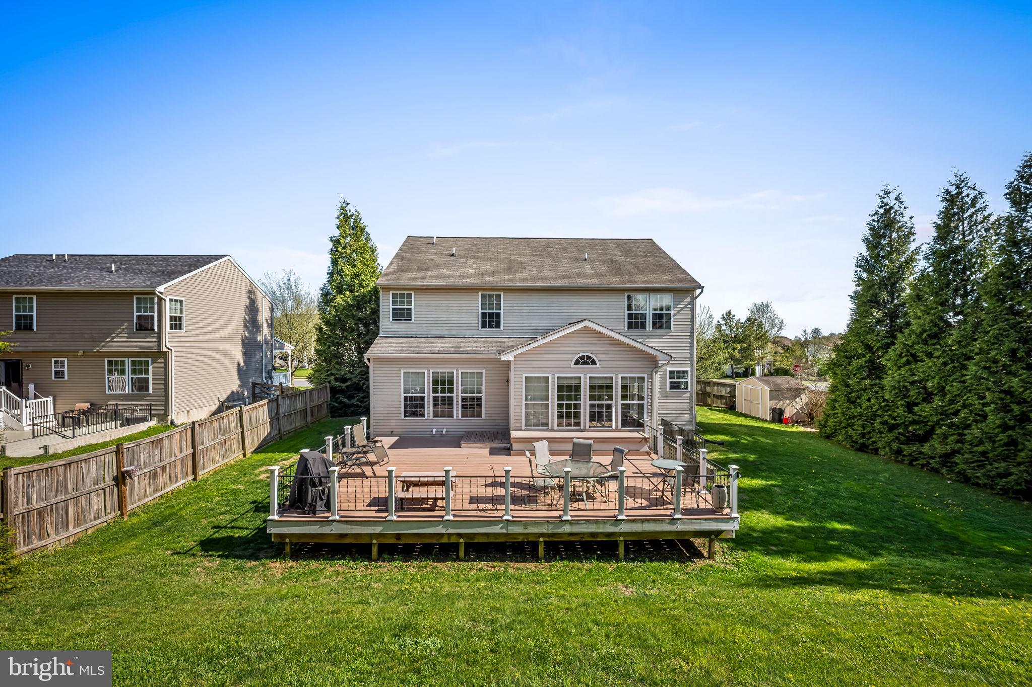 MANCHESTER FARMS - Residential