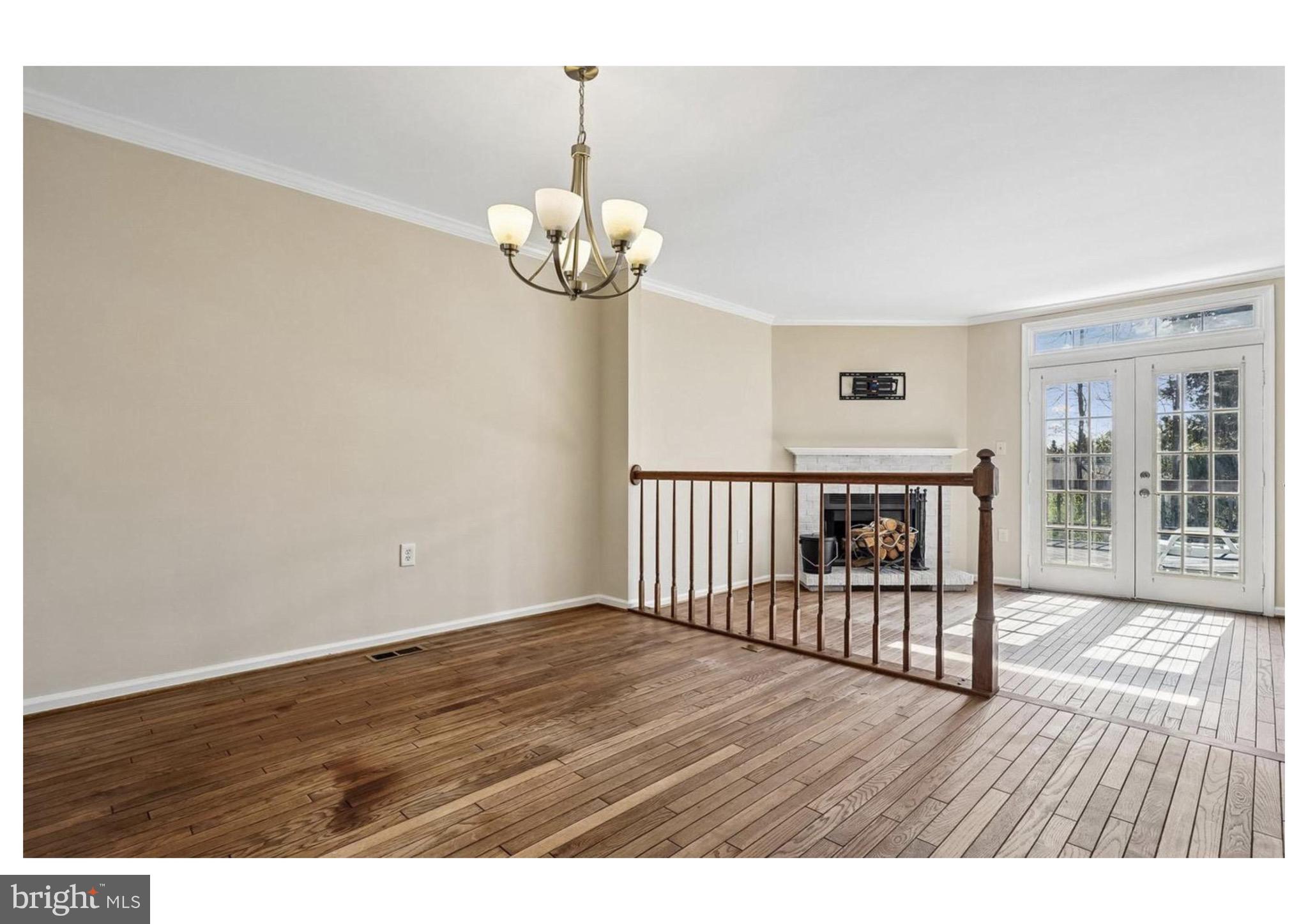 14033 BETSY ROSS LANE