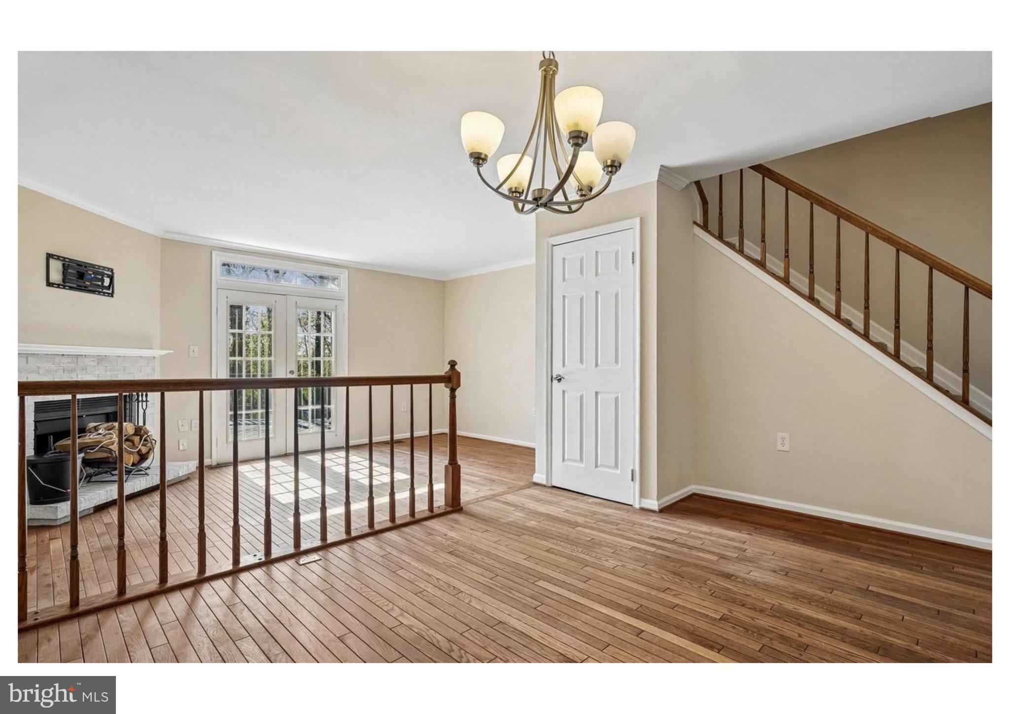 14033 BETSY ROSS LANE