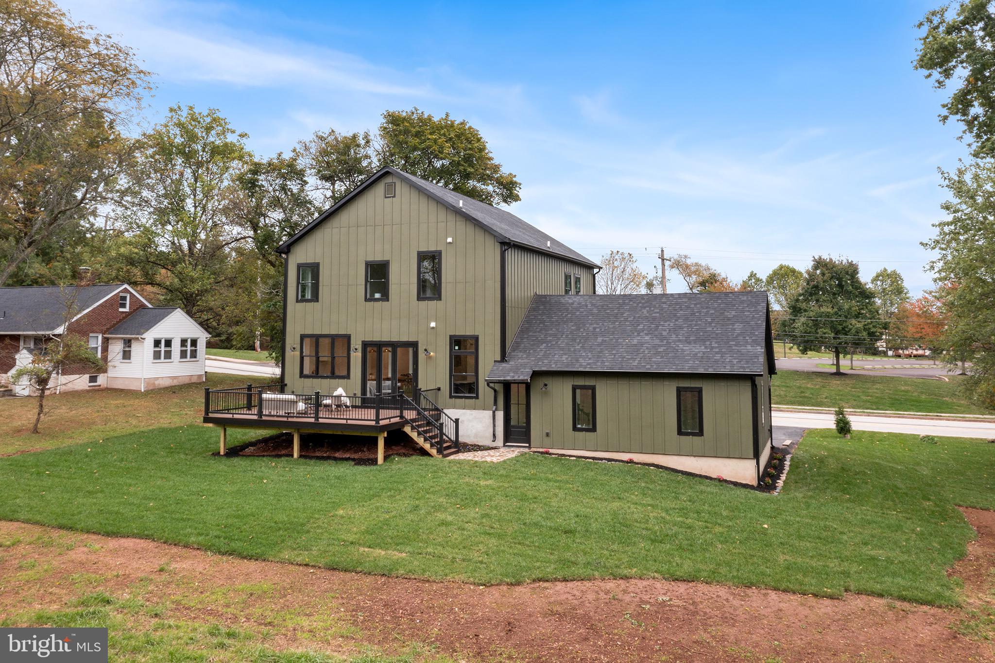 PERKIOMEN CROSSING - Residential