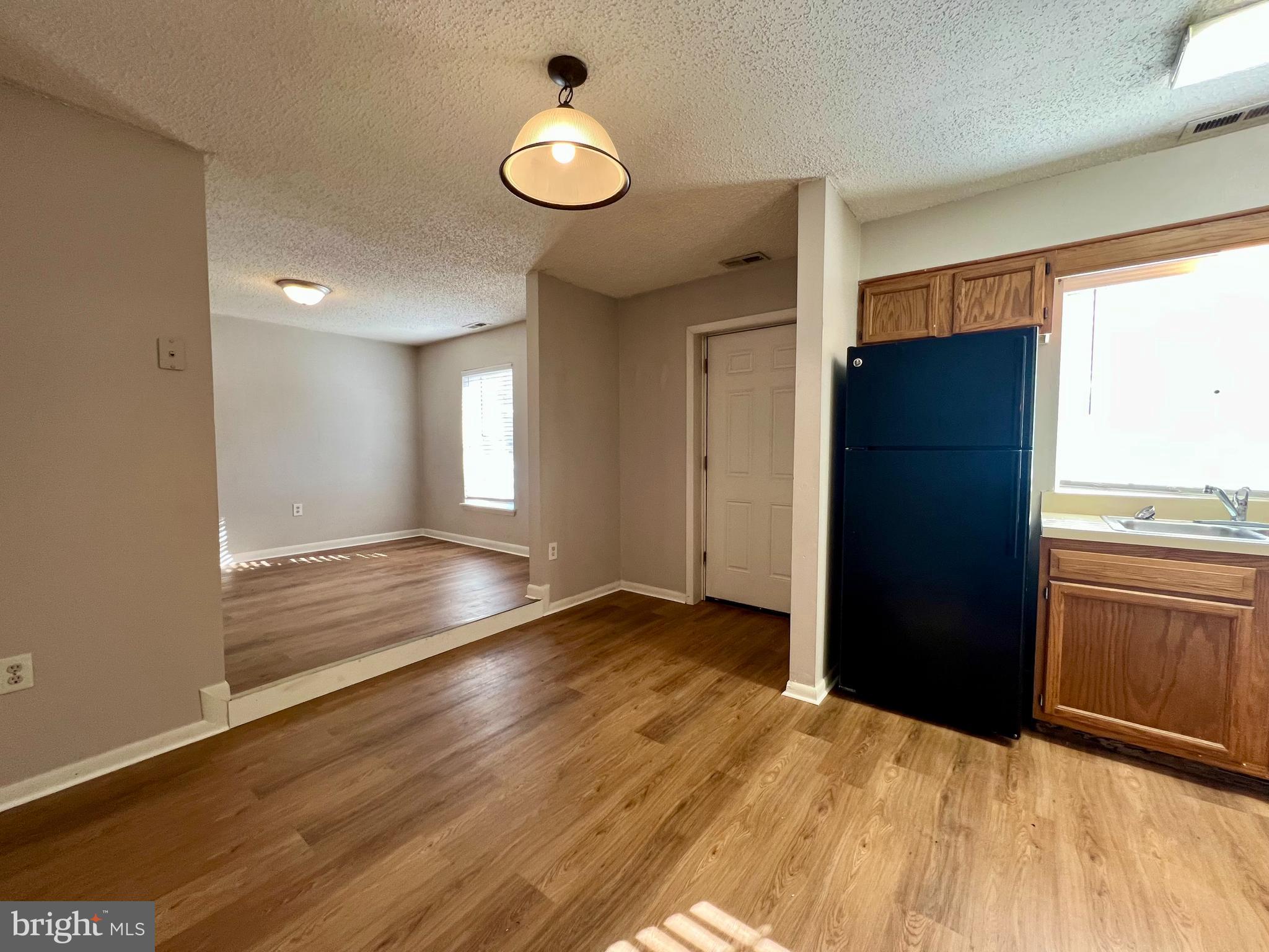 SHANNONDALE - Residential Lease