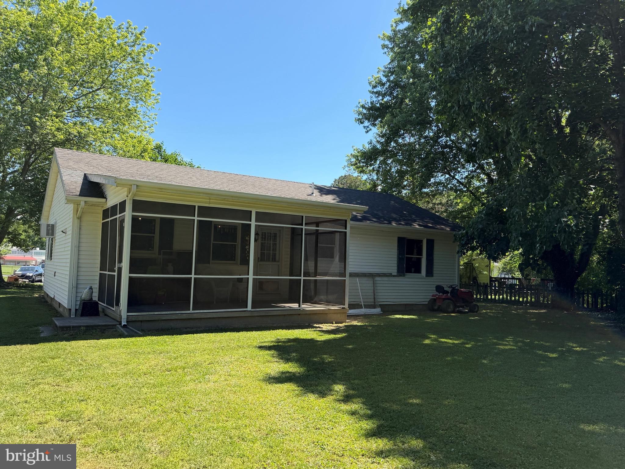 EASTON - Residential