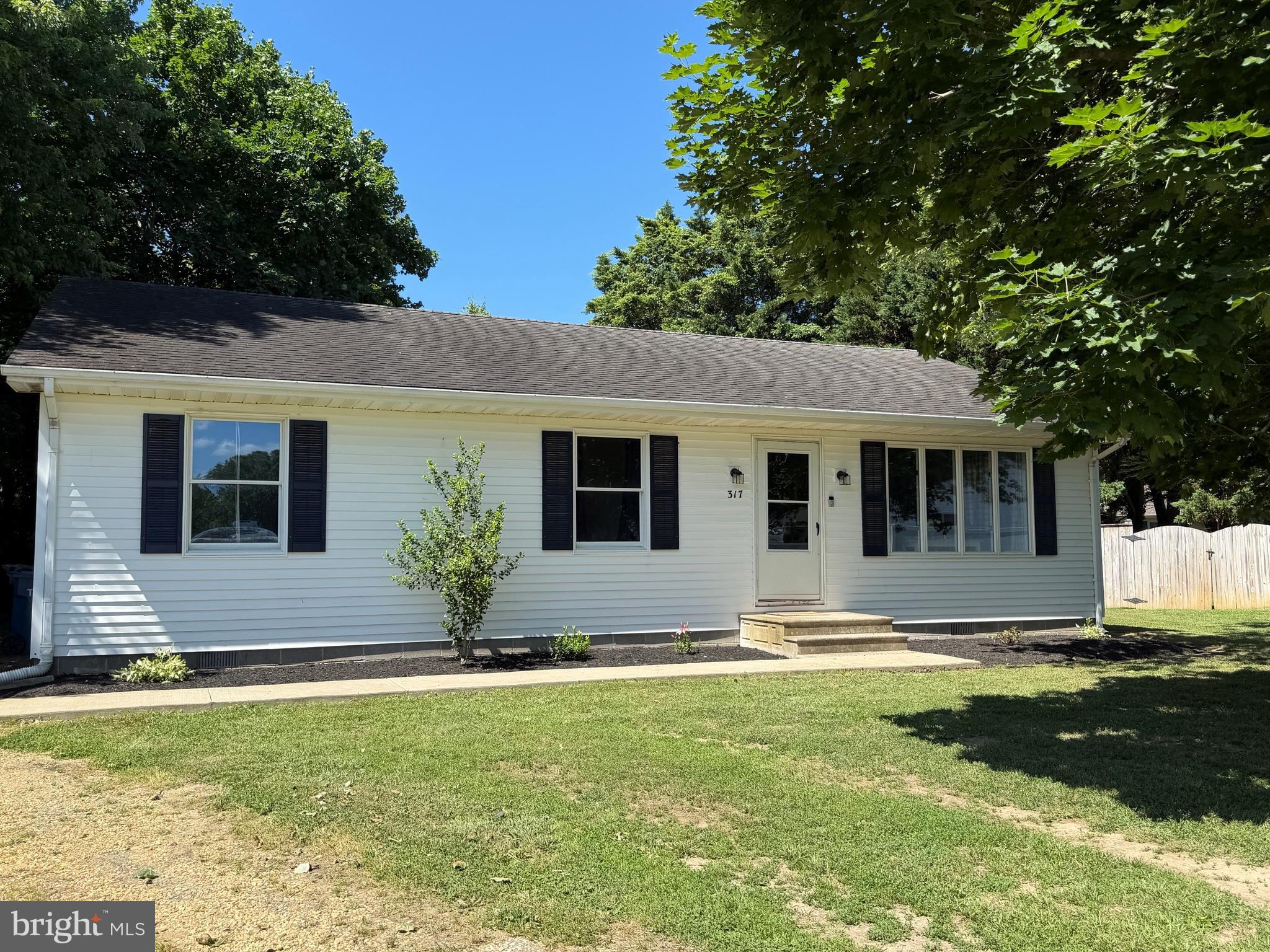EASTON - Residential