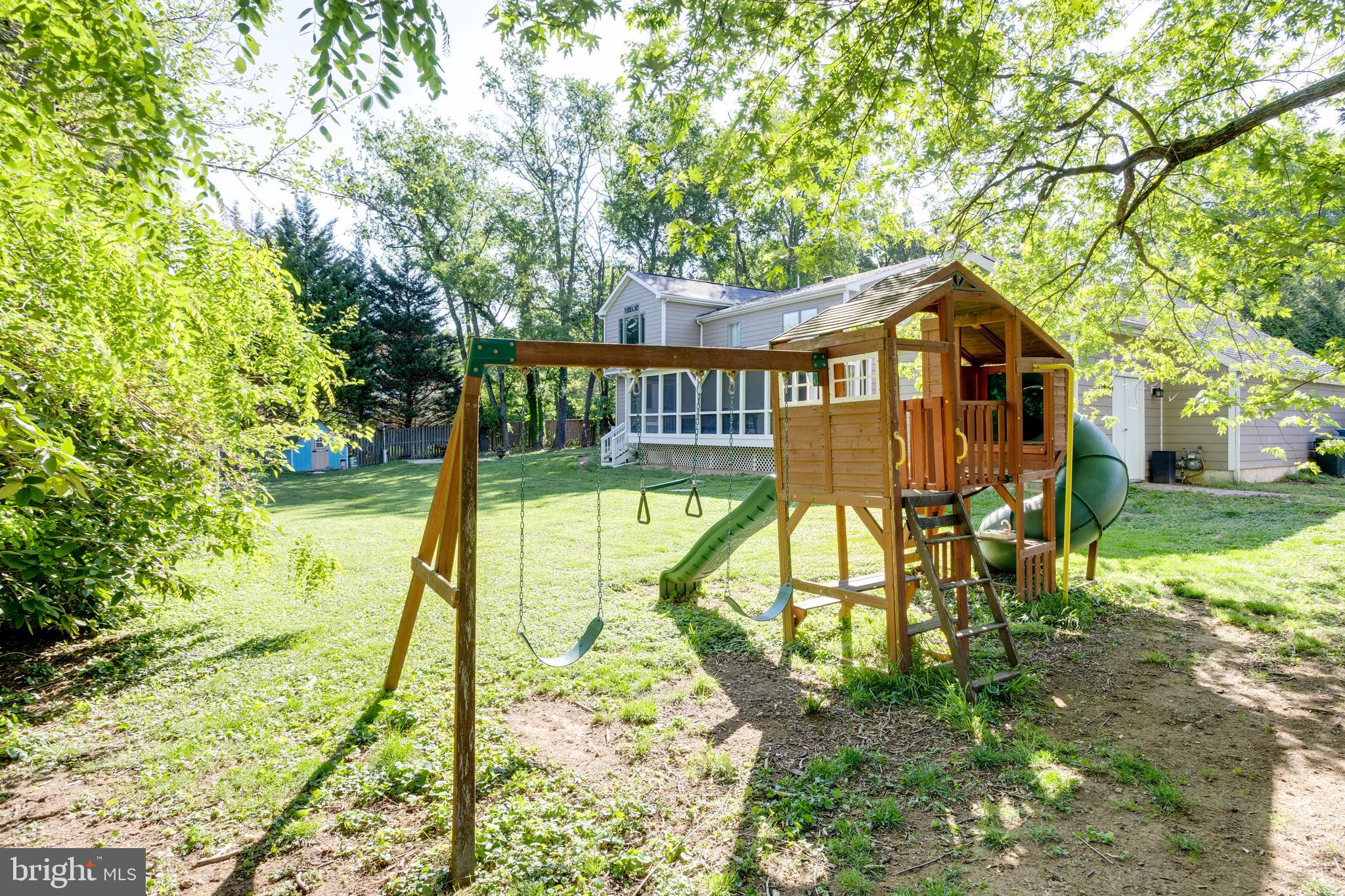 HUNT VALLEY ESTATES - Residential