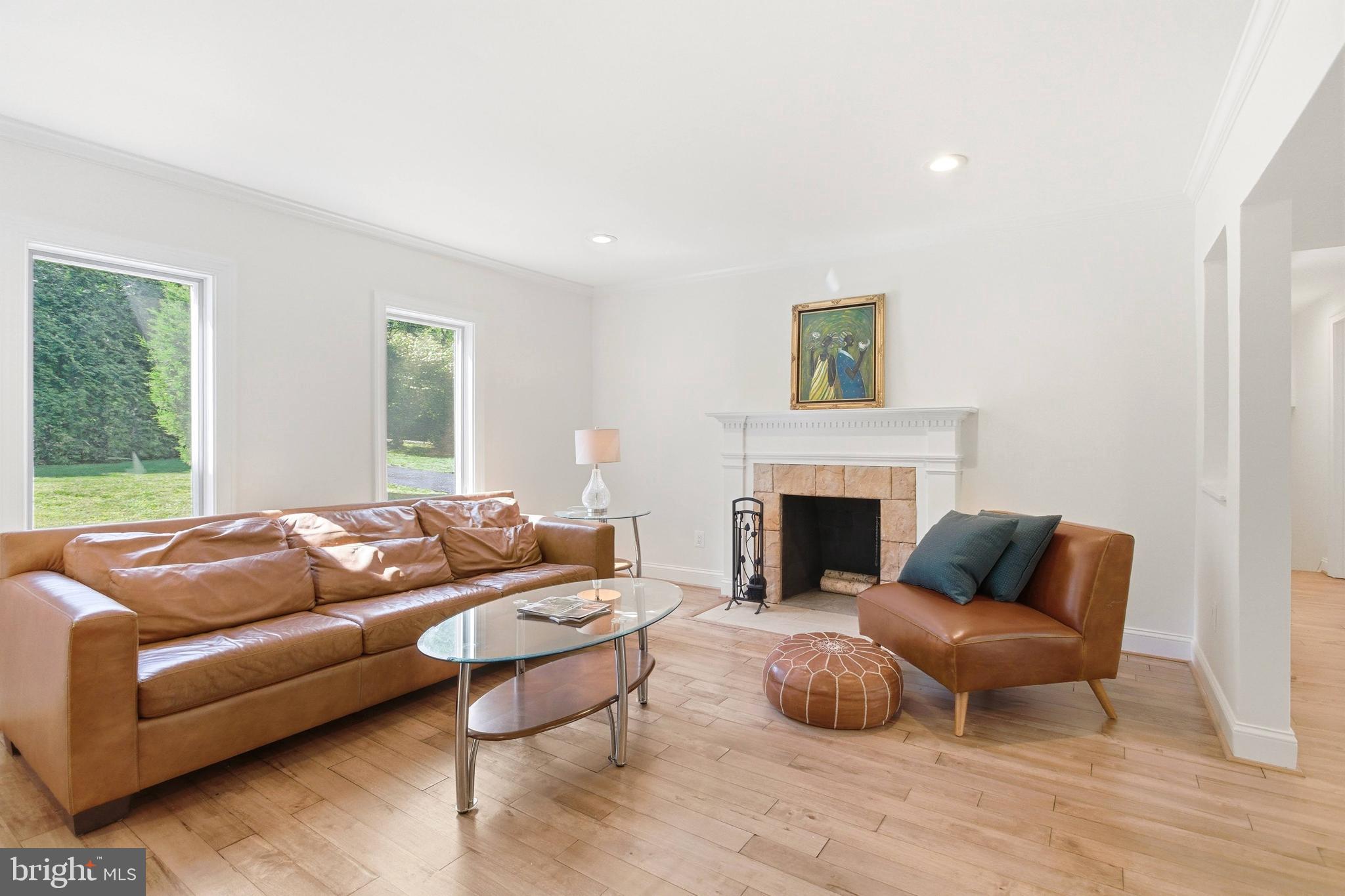 HUNT VALLEY ESTATES - Residential