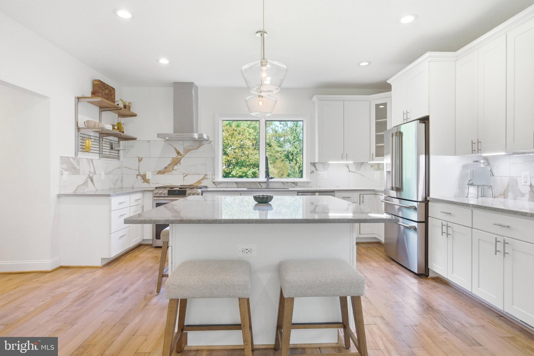 HUNT VALLEY ESTATES - Residential