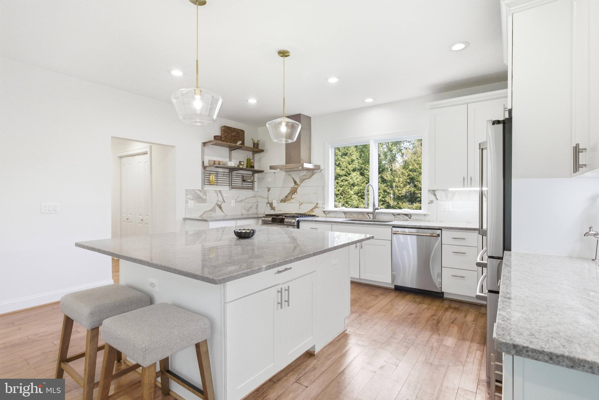 HUNT VALLEY ESTATES - Residential