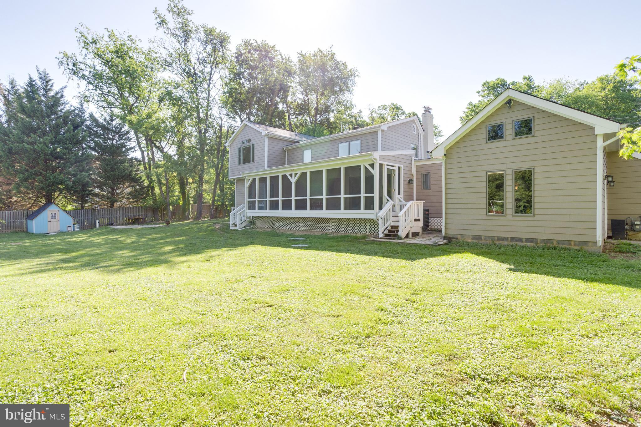 HUNT VALLEY ESTATES - Residential