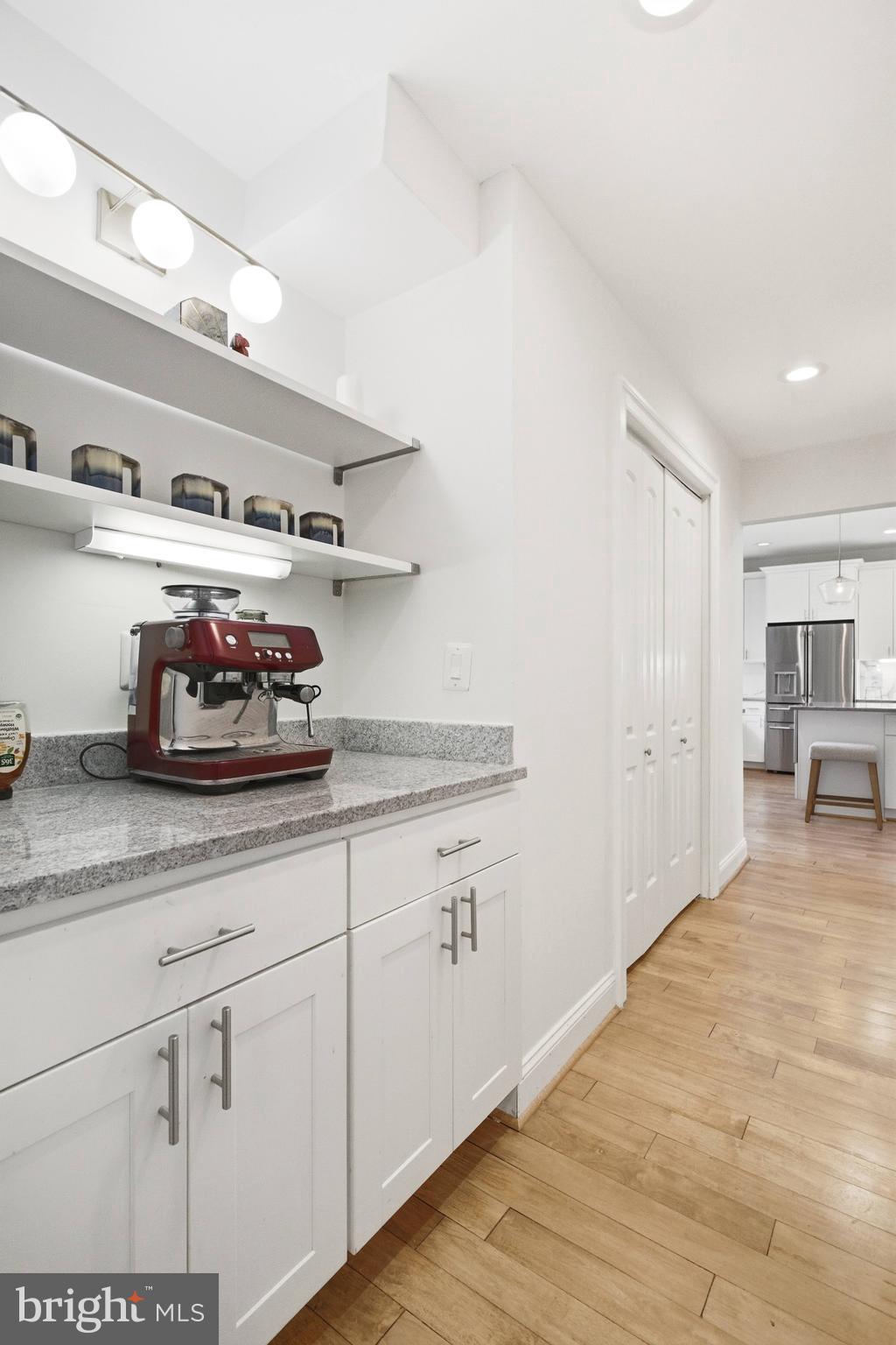 HUNT VALLEY ESTATES - Residential