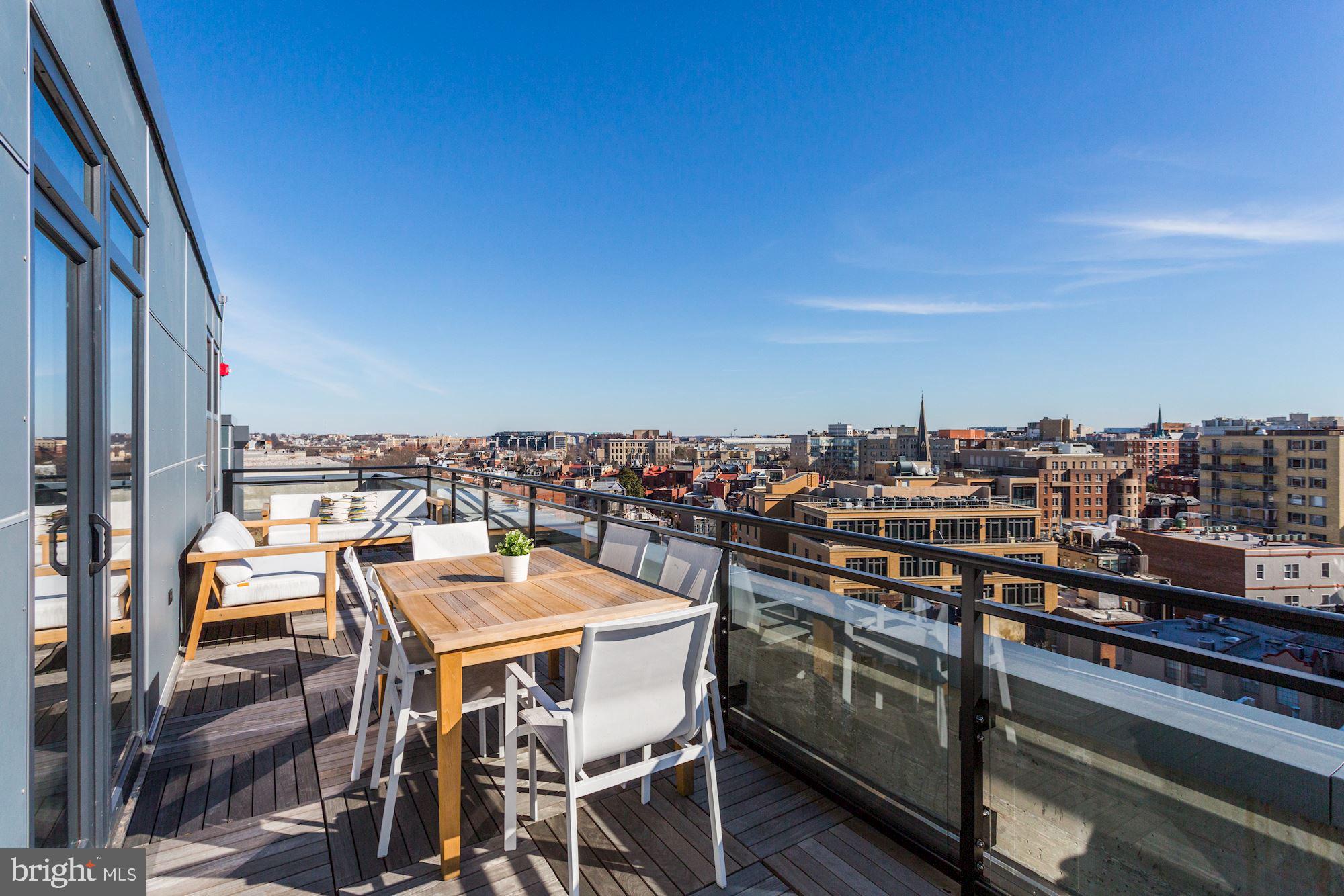 LOGAN CIRCLE - Residential