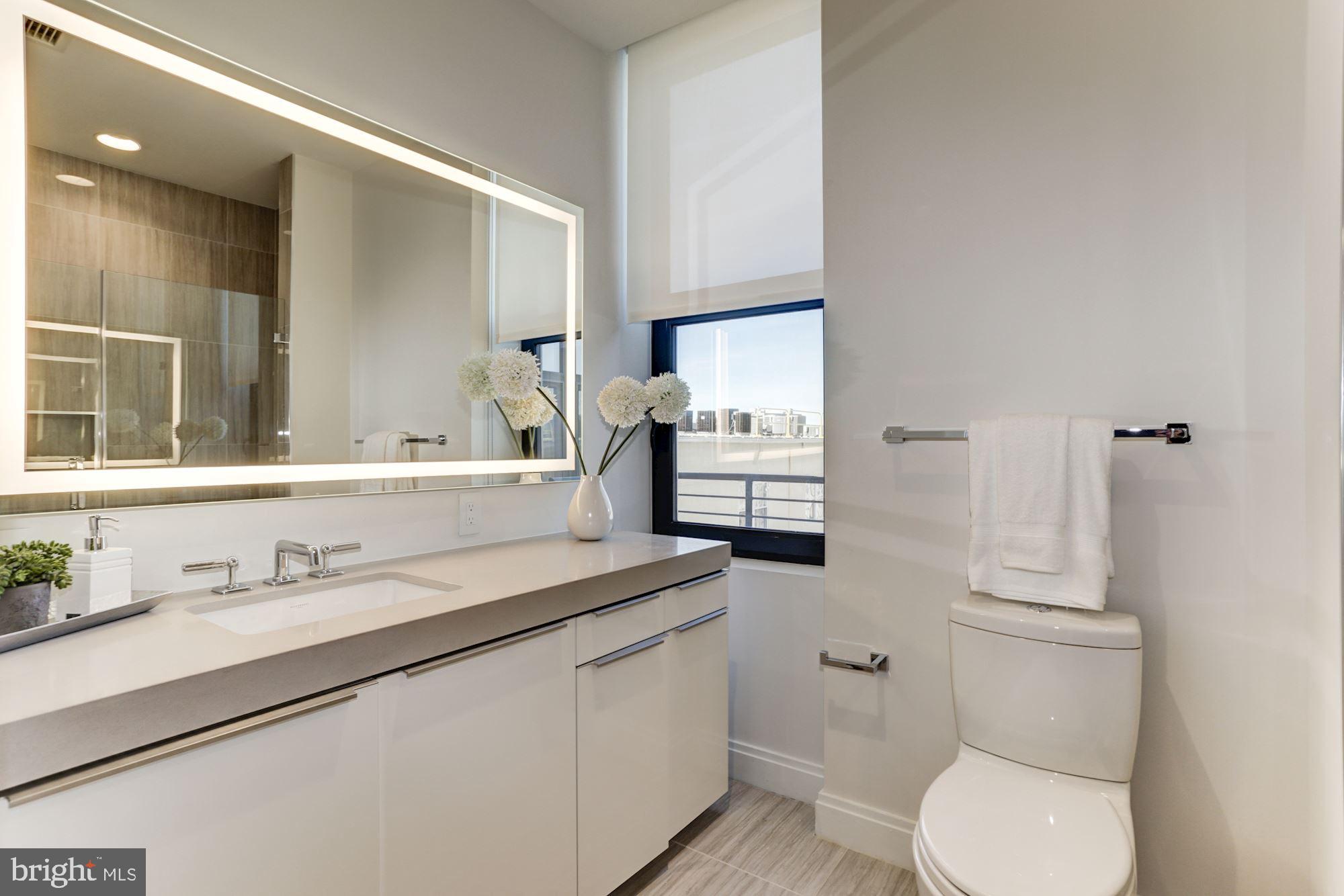 LOGAN CIRCLE - Residential