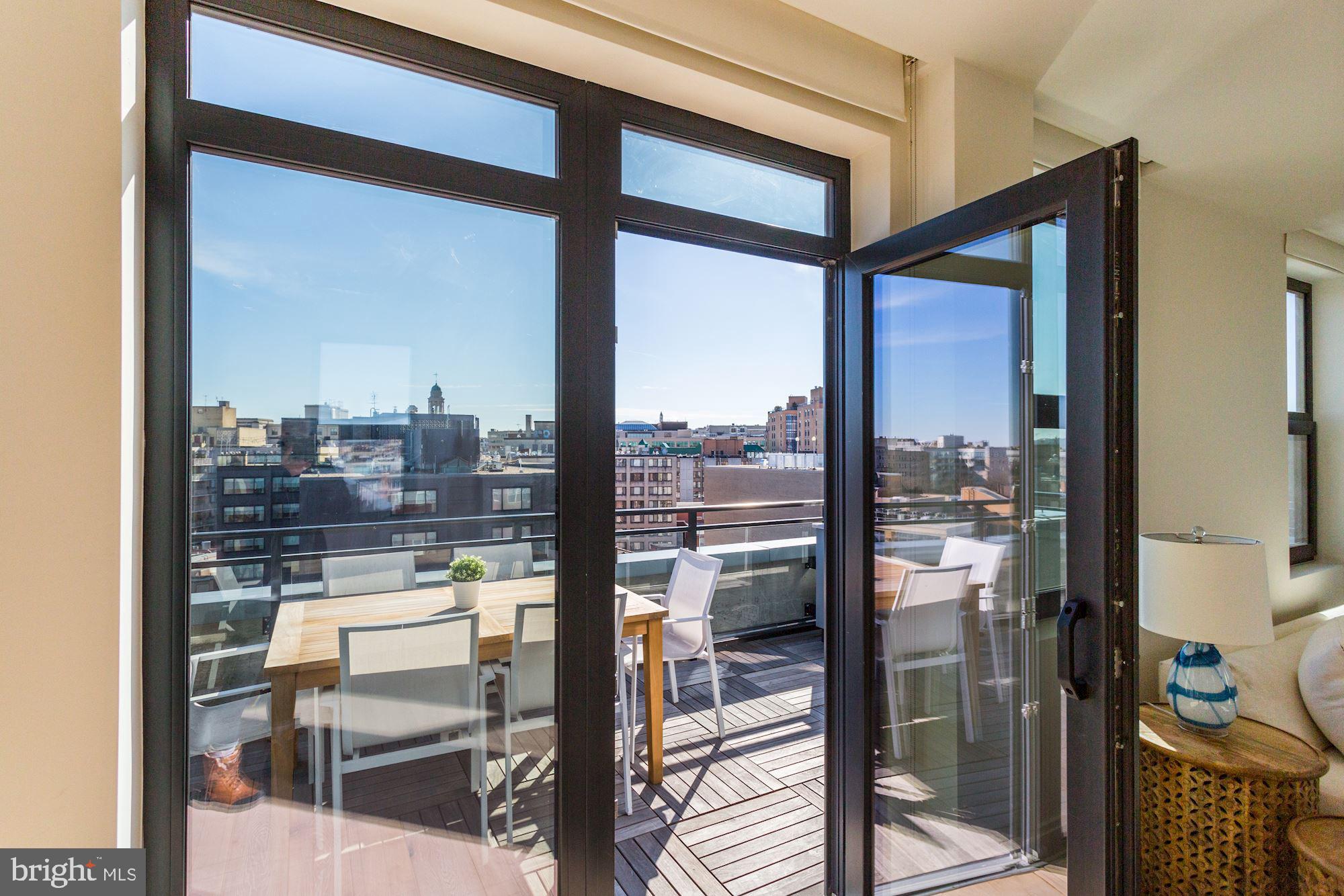 LOGAN CIRCLE - Residential