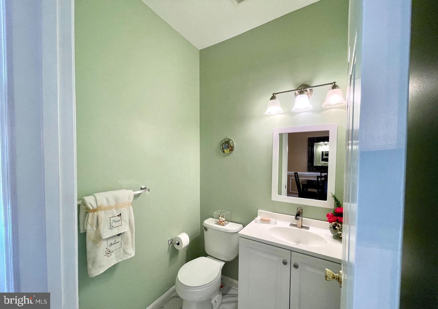 DOMINION STATION - Residential Lease