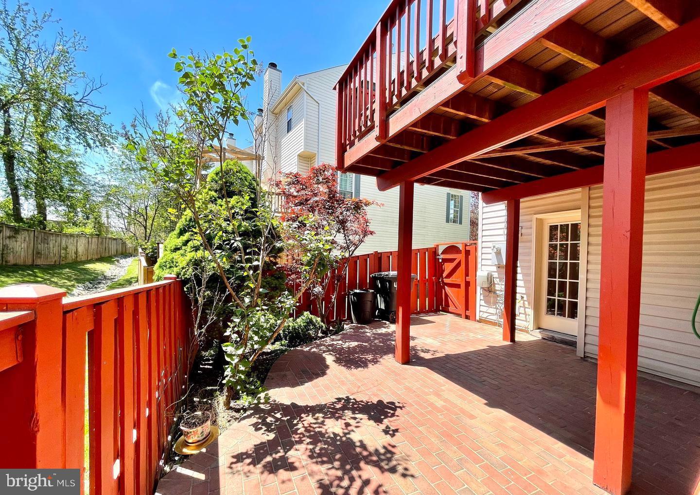 DOMINION STATION - Residential Lease