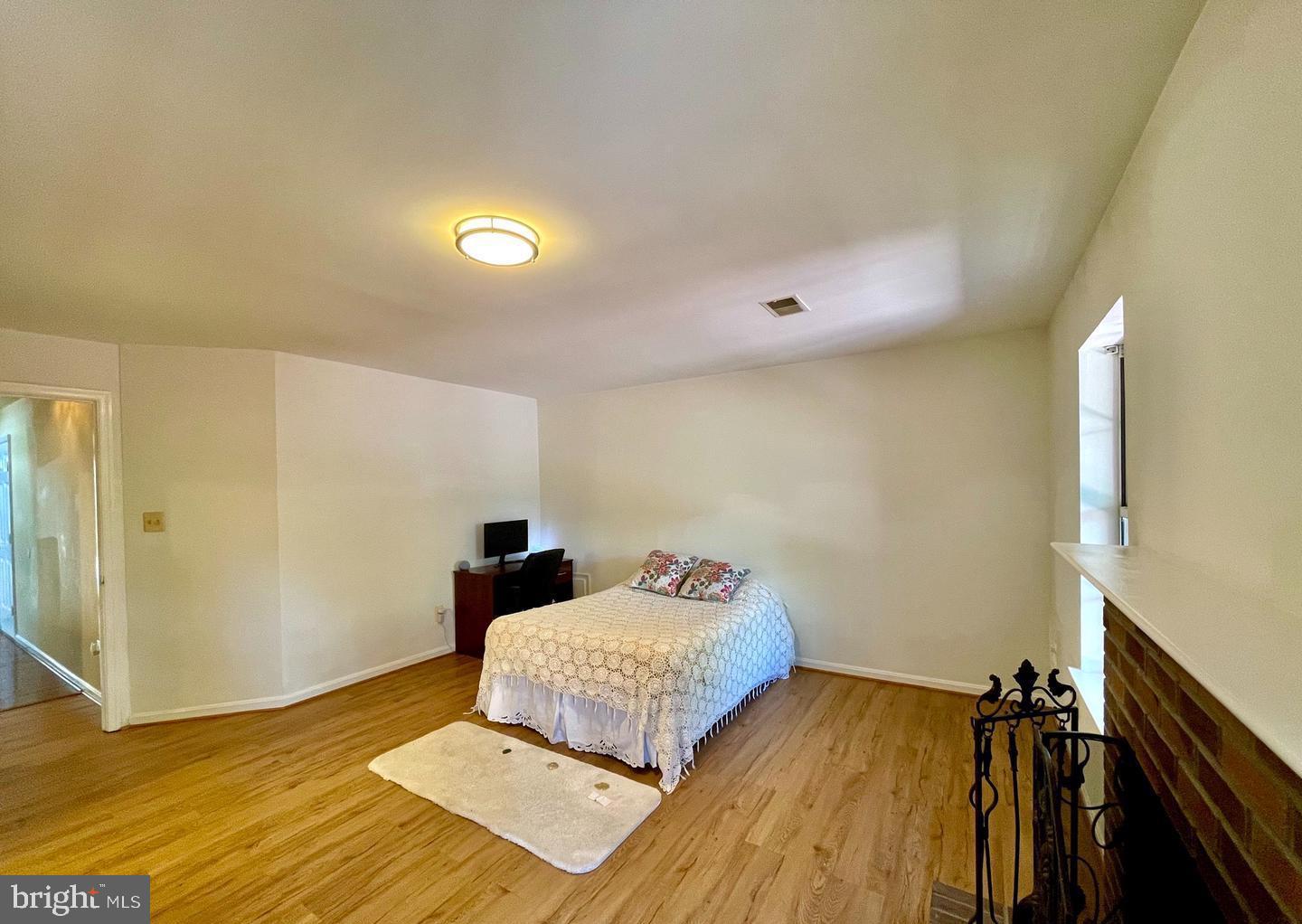 DOMINION STATION - Residential Lease