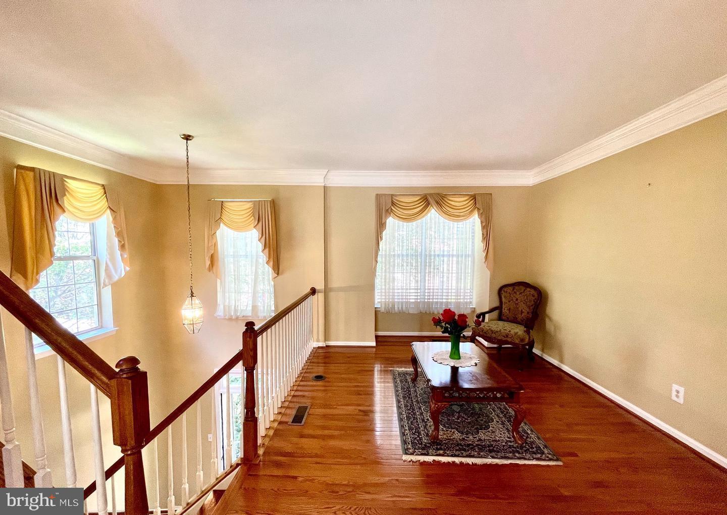 DOMINION STATION - Residential Lease