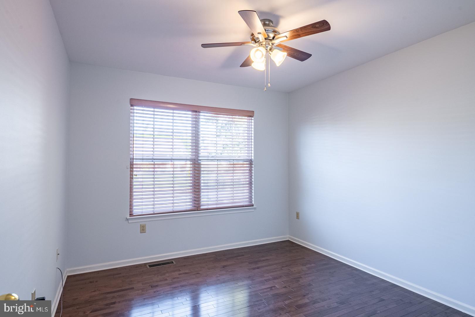 WHITFORD HILL - Residential