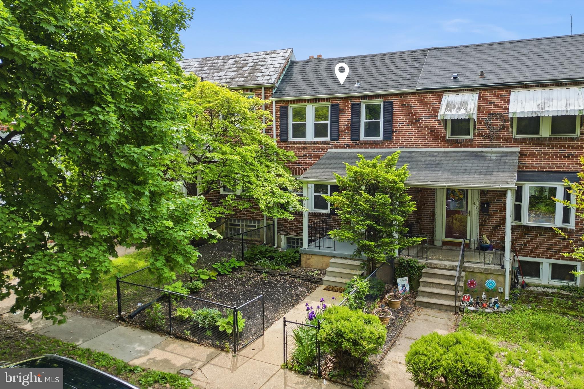 MEDFIELD - Residential