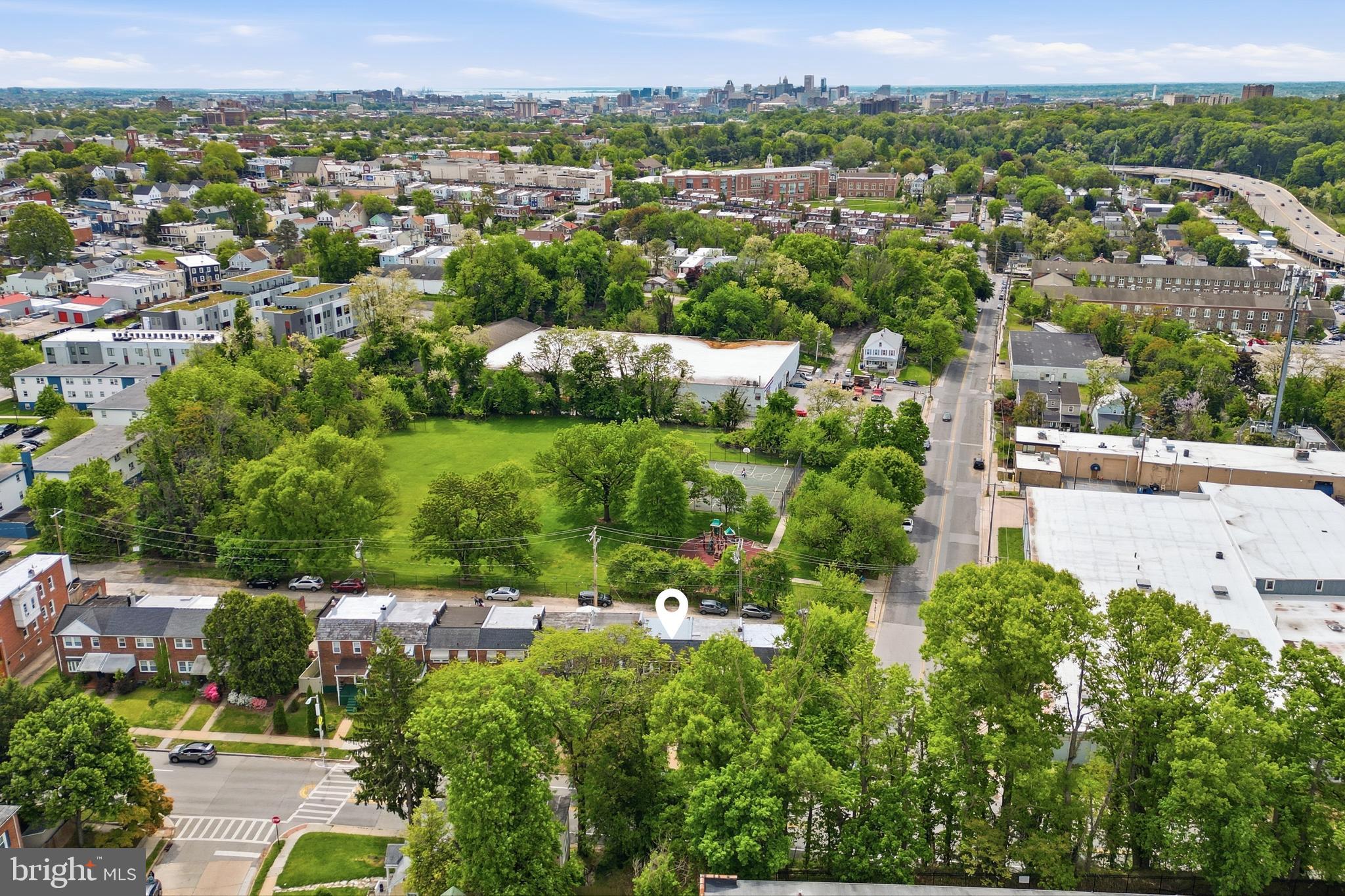 MEDFIELD - Residential