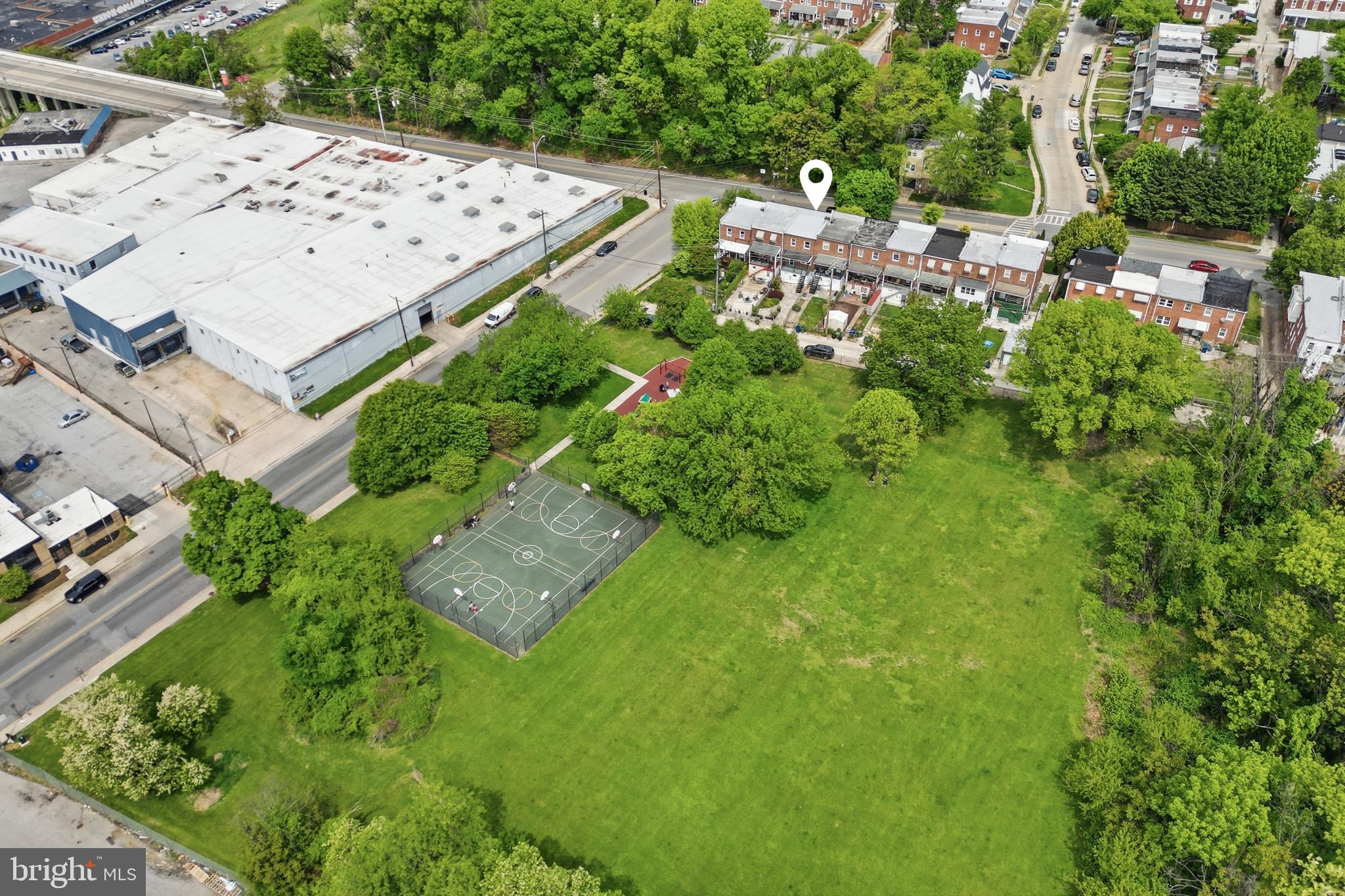 MEDFIELD - Residential