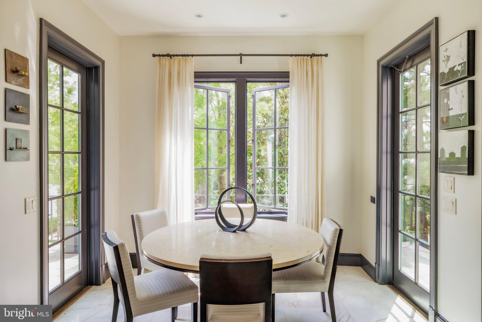 PHILLIPS PARK - Residential
