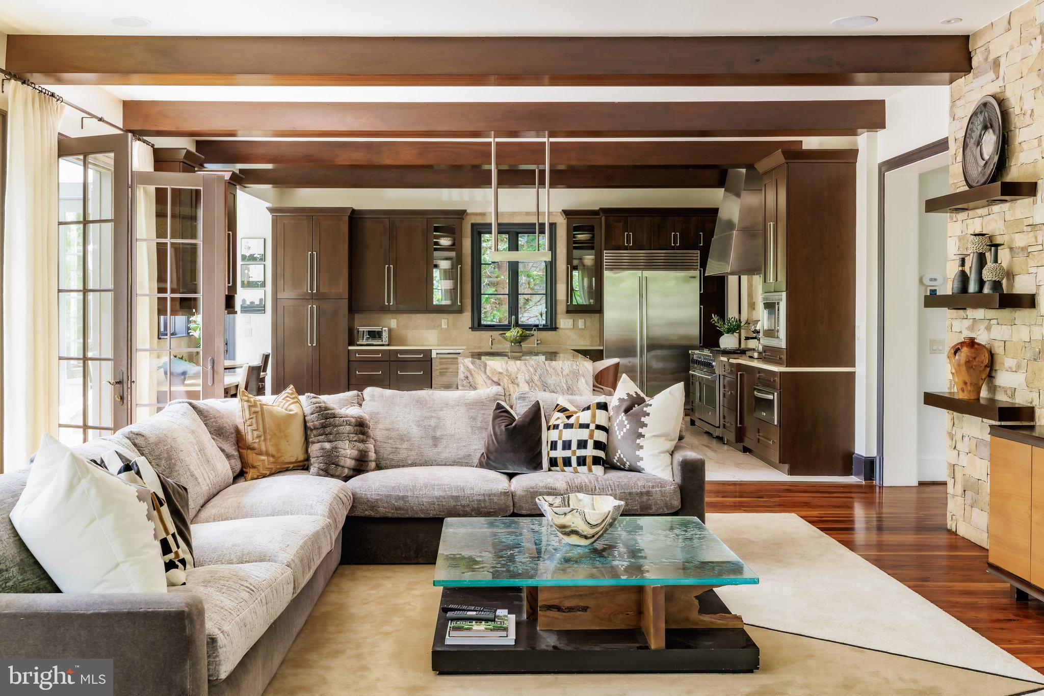 PHILLIPS PARK - Residential
