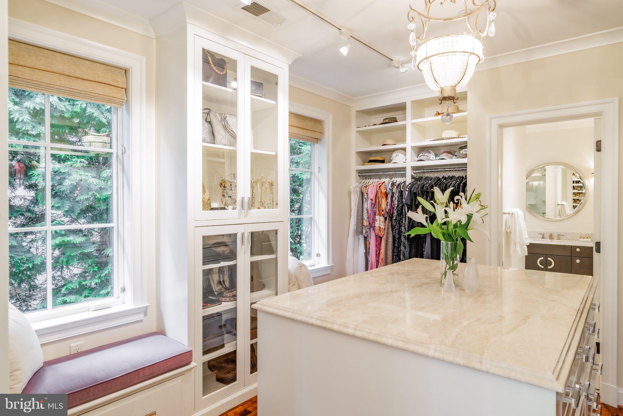 PHILLIPS PARK - Residential