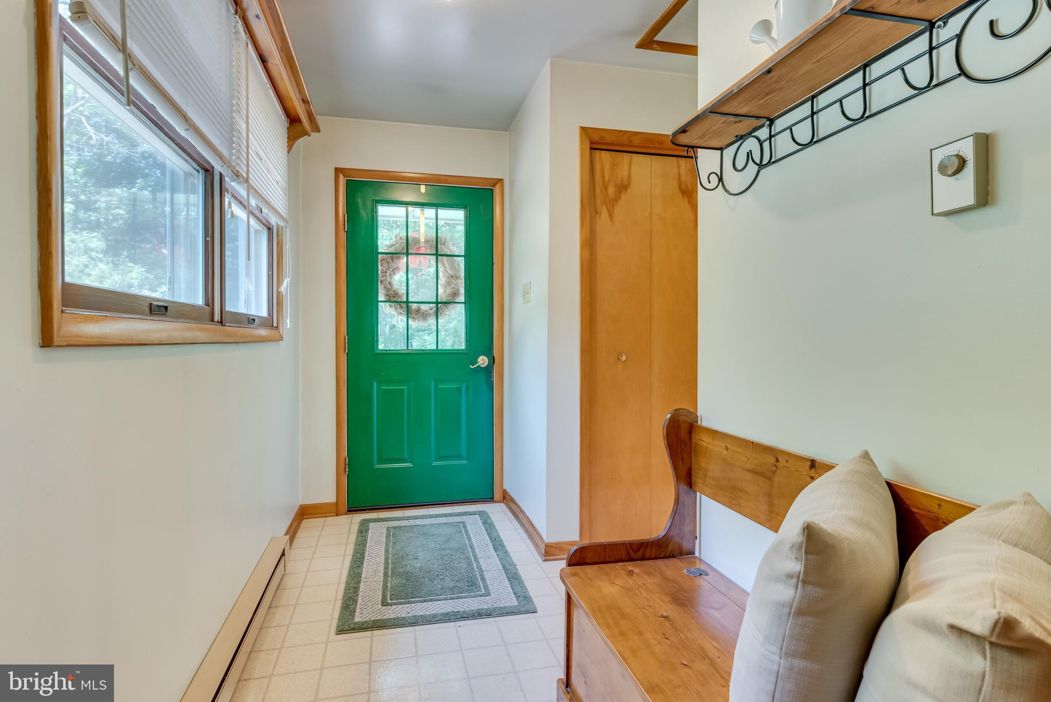 EARL ACRES - Residential